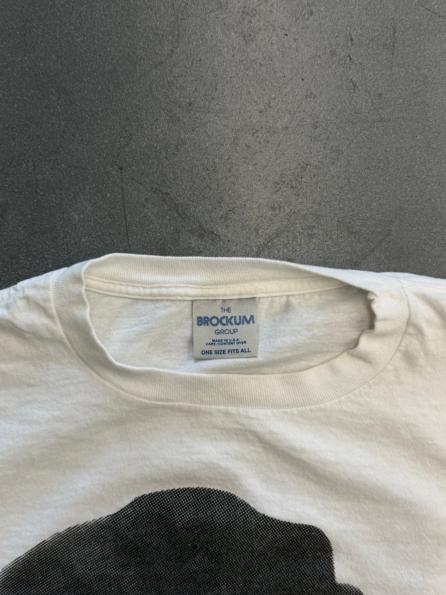 1991 GLORIA ESTEFAN INTO THE LIGHT TOUR TEE (BROCKUM TAG)