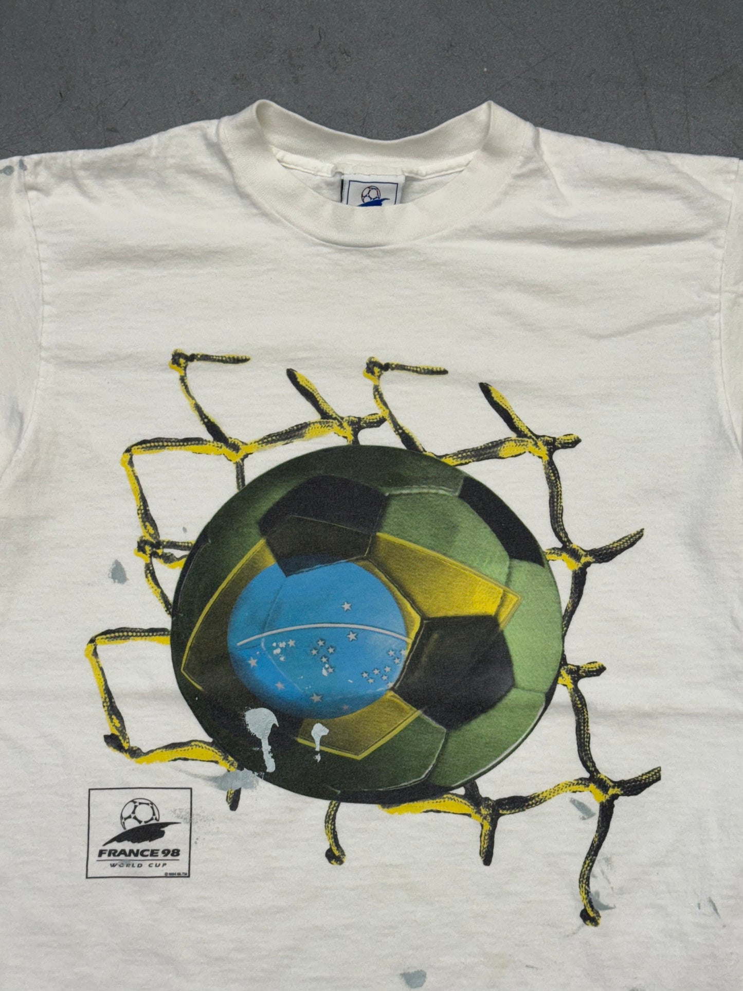1999 FRANCE WORLD CUP BRAZIL SOCCER BALL TEE (OFFICIAL TAG)