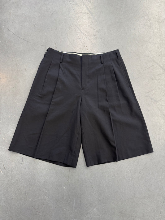 AD2020 COMME DES GARCONS HOMME PLUS PLEATED DRESS SHORTS - BLACK