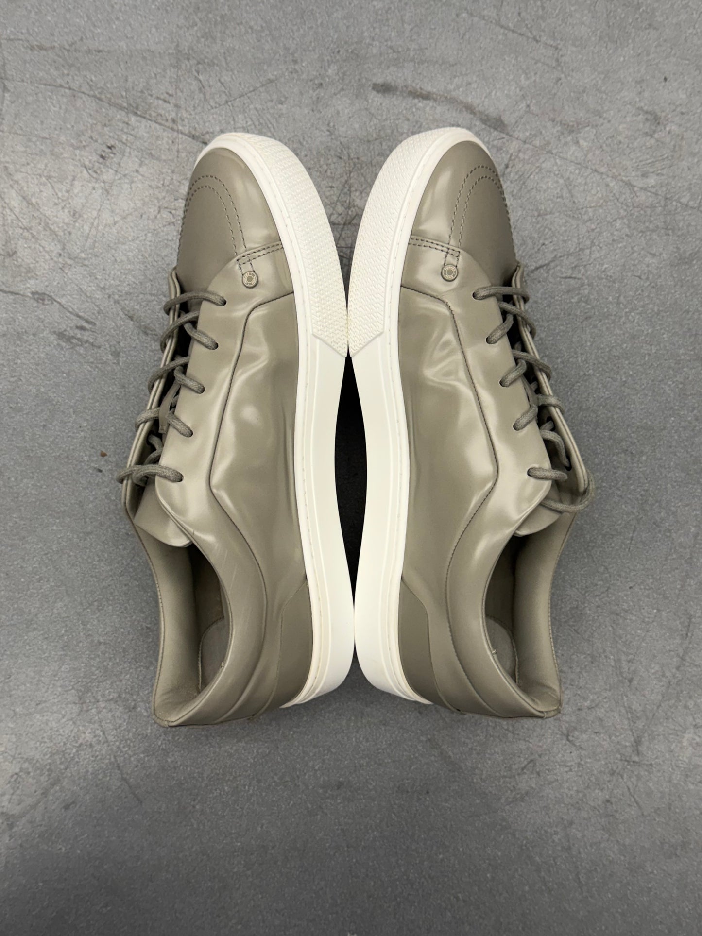 SIZE 42 HERMES IRWIN SNEAKERS - GREY (NO BOX)
