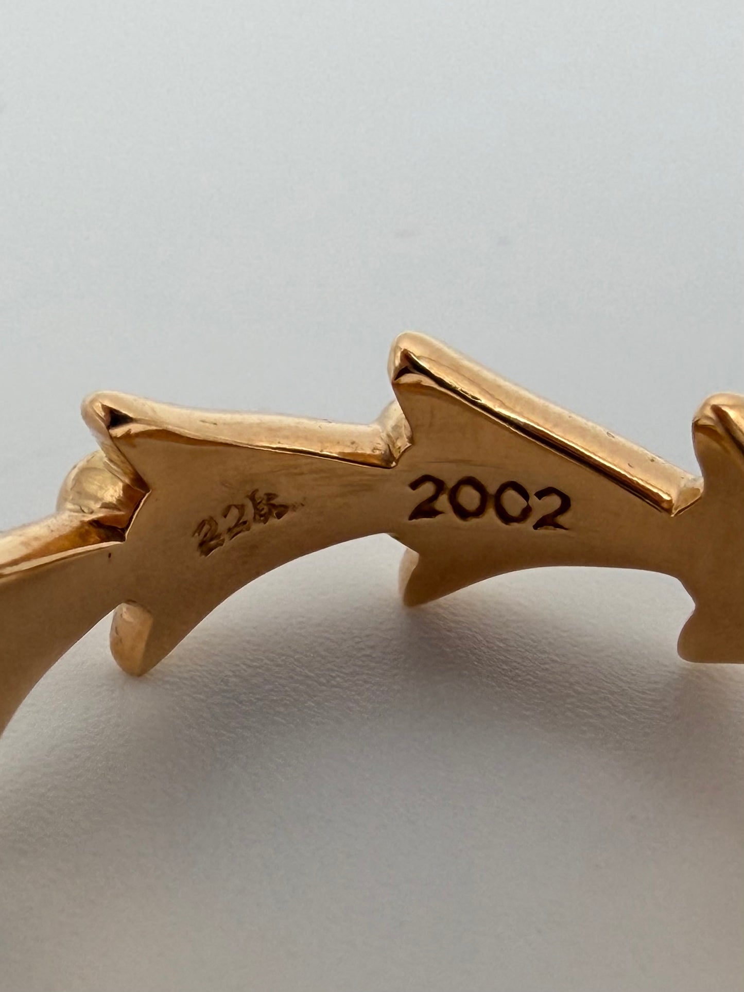 CHROME HEARTS GOLD CROSSTAIL RING