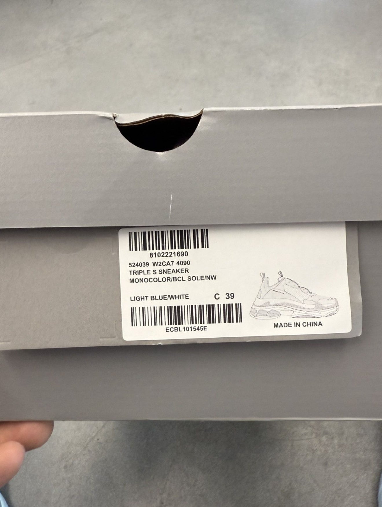 SIZE 39 BALENCIAGA TRIPLE S LIGHT BLUE (PRE-OWNED WITH BOX)