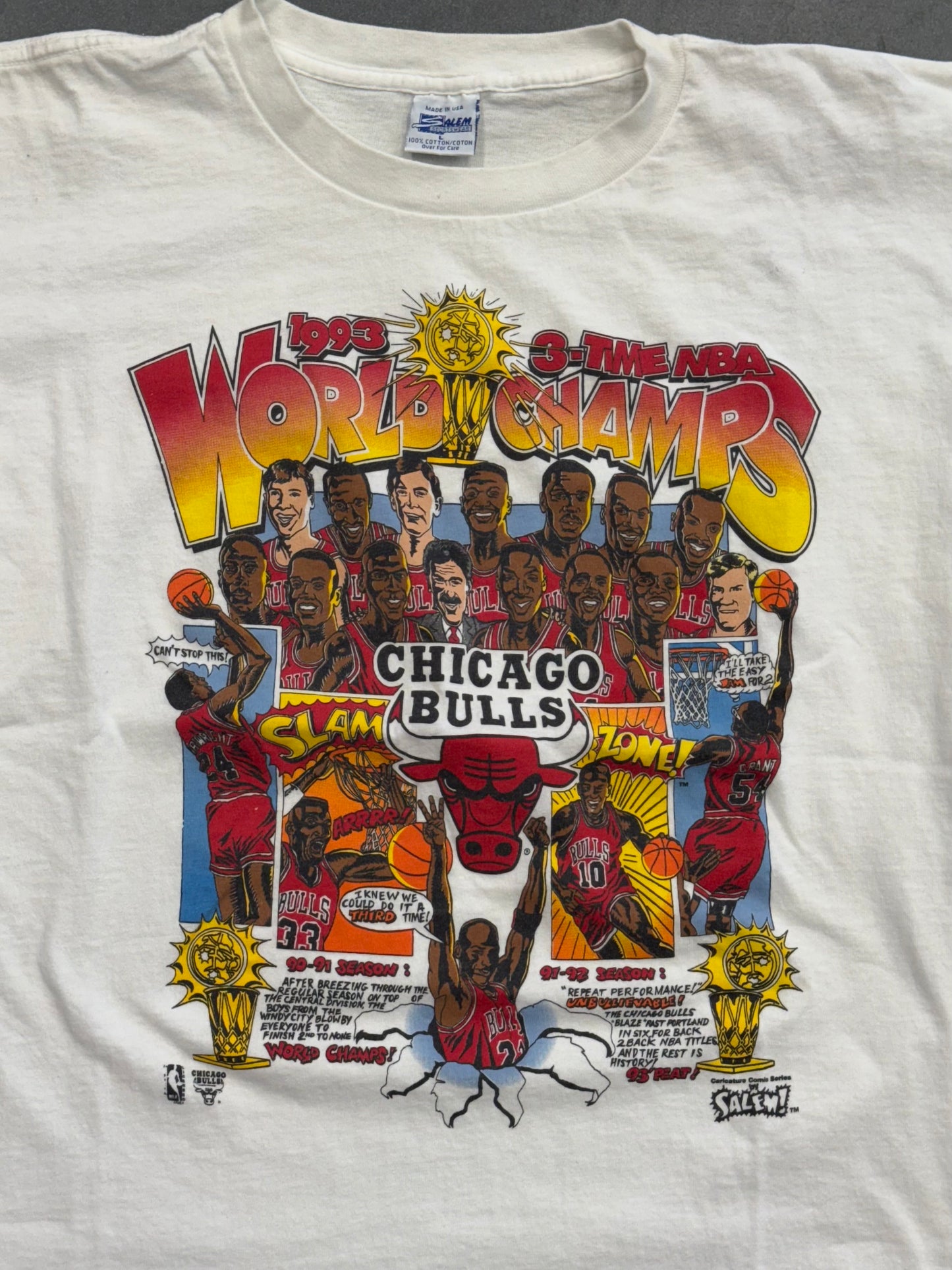 1993 SALEM SPORTSWEAR CHICAGO BULLS 3-TIME NBA WORLD CHAMPS COMIC TEE
