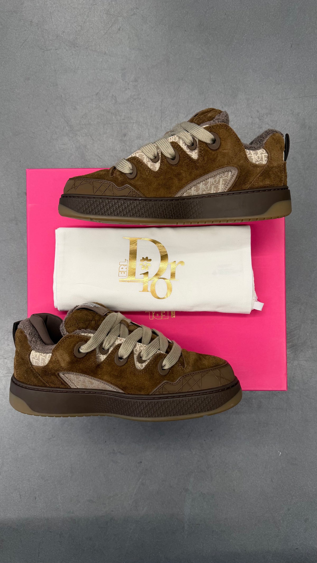 2023 DIOR B9S SKATER ERL - BROWN SUEDE (#238/888)