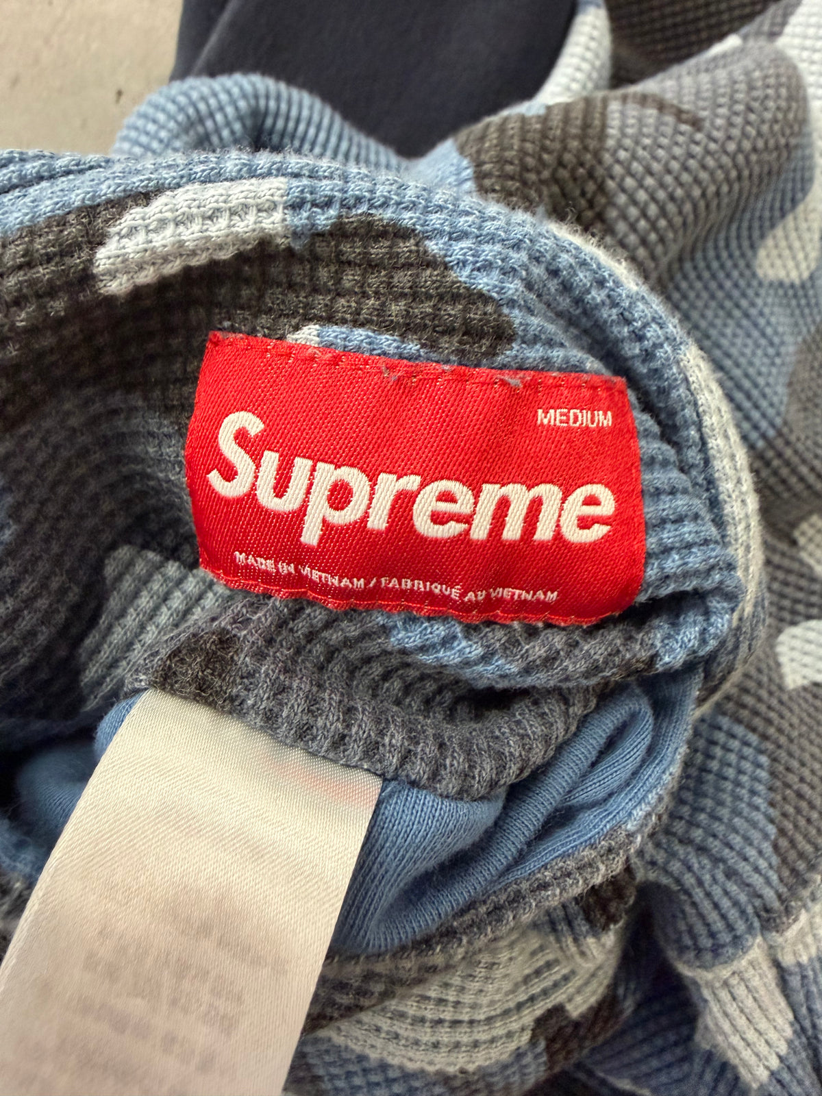 FW25 SUPREME REVERSIBLE WORK ZIP UP HOODED SWEATSHIRT - NAVY