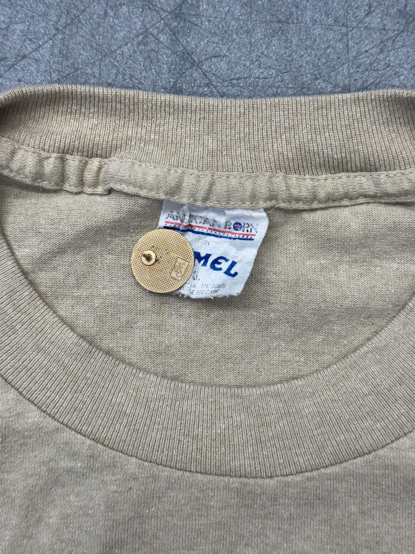 1992 CAMEL SMOKIN JOE CIGARETTE CAMOUFLAGE TEE (AMERICAN BORN CAMEL TAG)