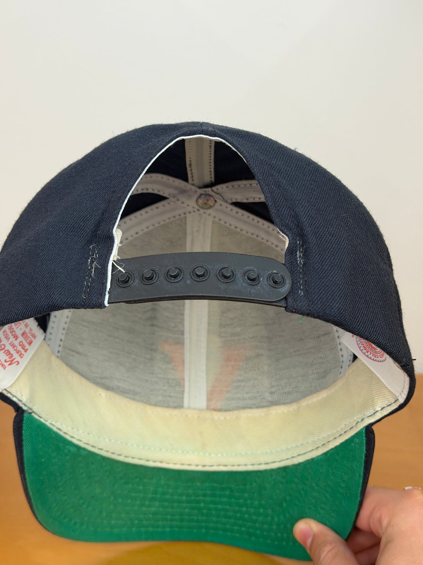 80'S VINTAGE UNIVERSITY OF VIRGINIA SNAPBACK HAT AS SEEN IN EDWARD SCISSORHANDS  (NEW ERA TAG)