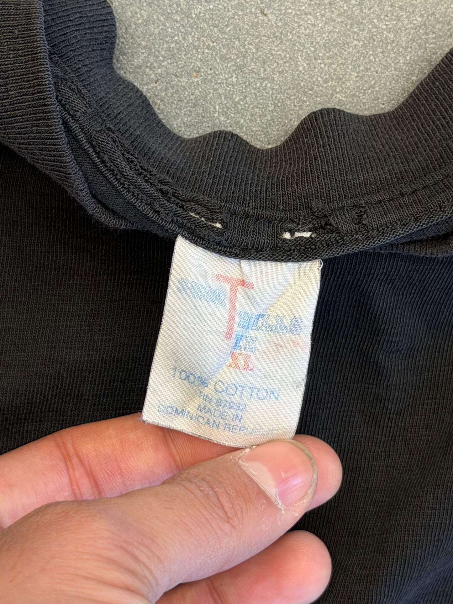 90S IRON MIKE TYSON THE CHAMP IS BACK BOOTLEG RAP STYLE CUT-OFF TEE (SHORT HILLS TAG)