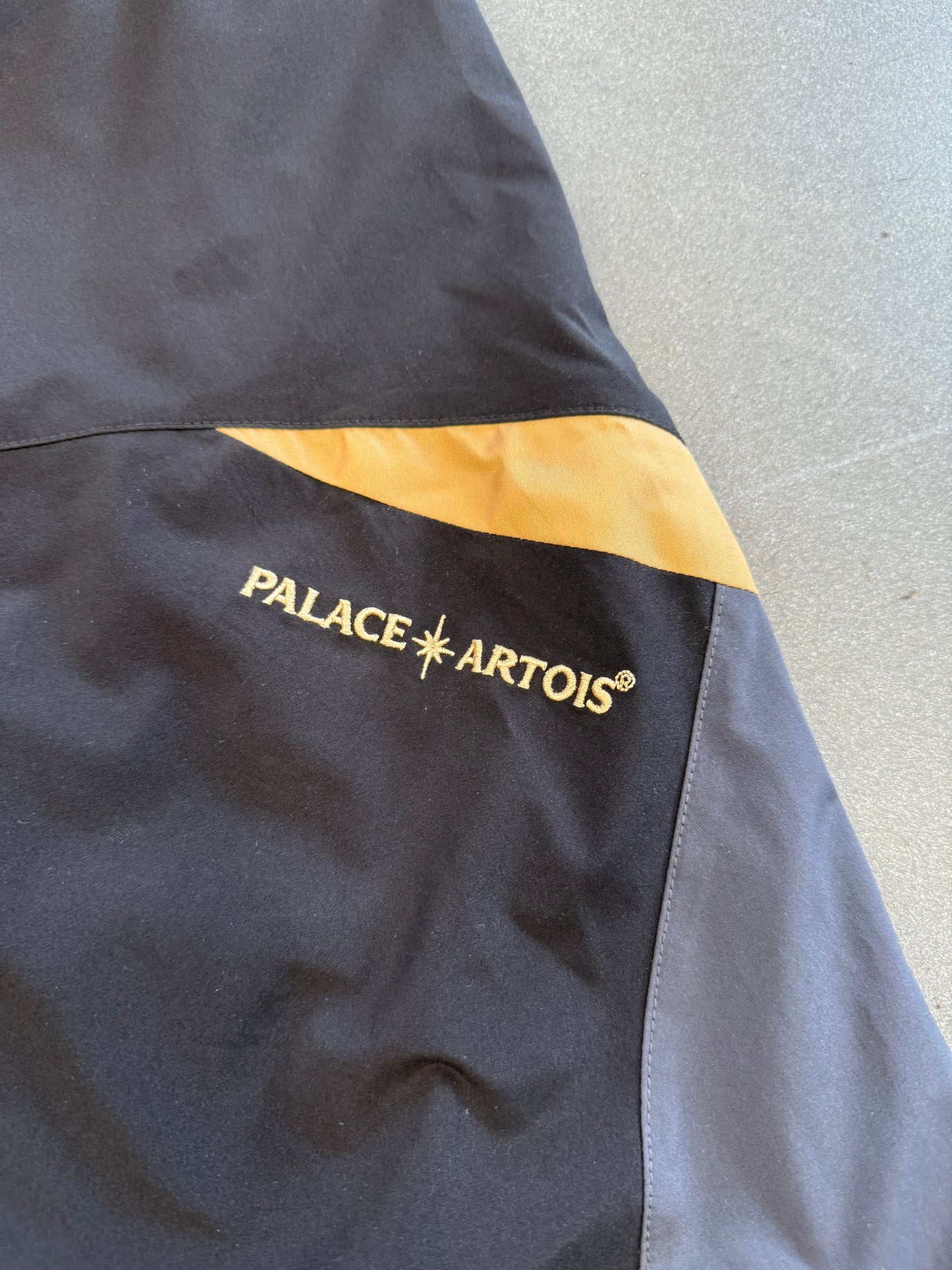 SS24 PALACE X STELLA ARTOIS COURT SHORT