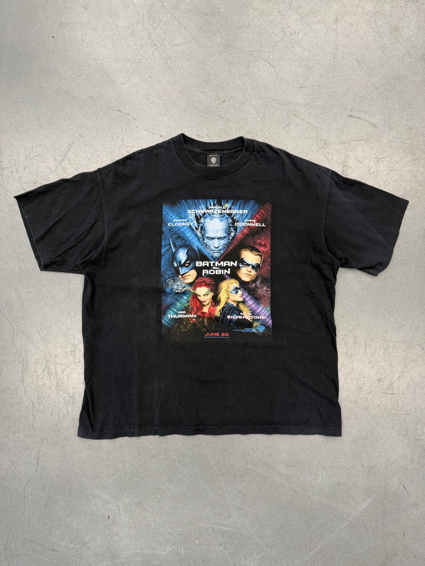 1997 BATMAN & ROBIN MOVIE POSTER PRINT TEE (WARNER BROS DC TAG)