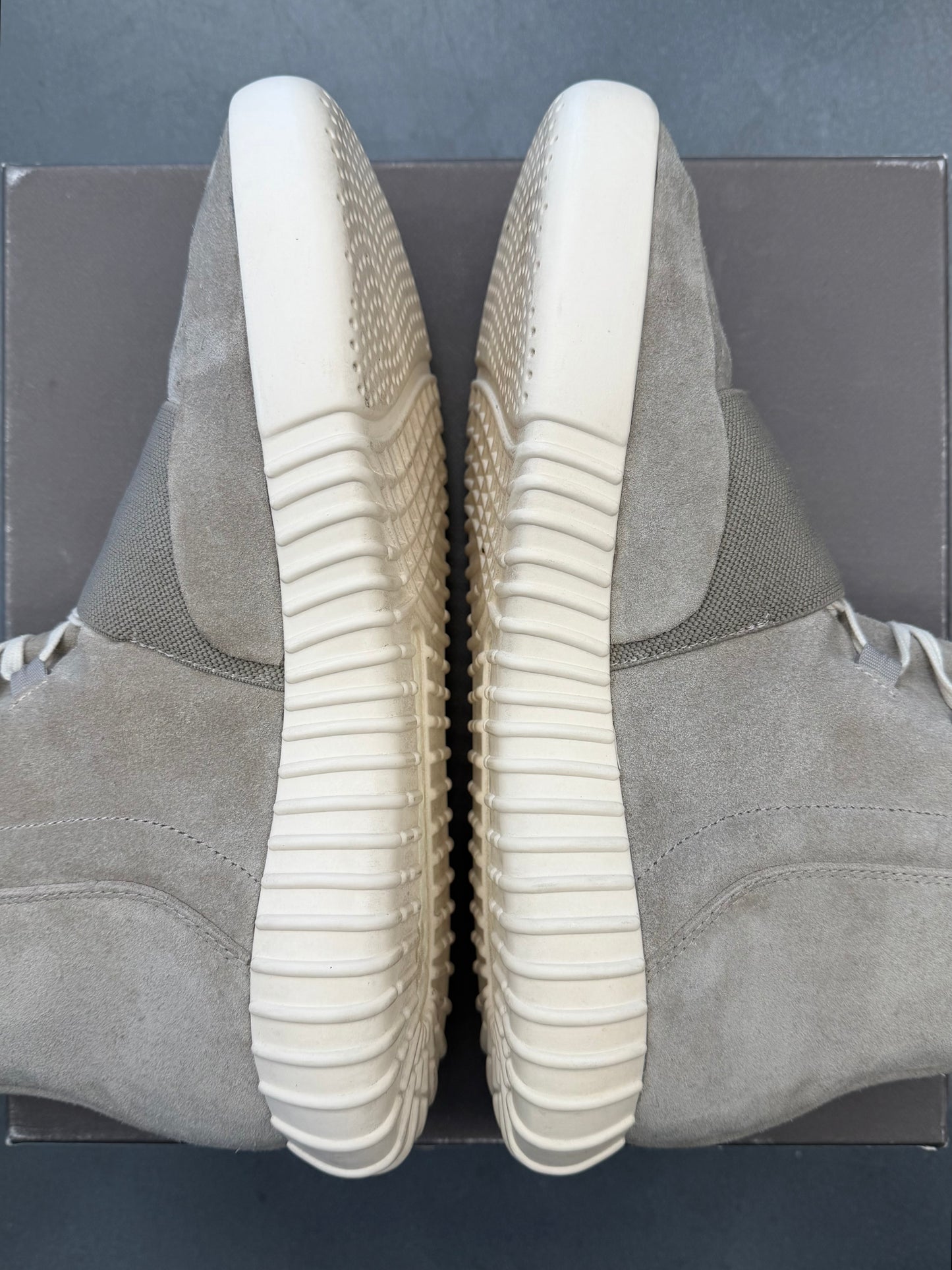 2015 ADIDAS YEEZY BOOST 750 OG GREY (W/BOX)