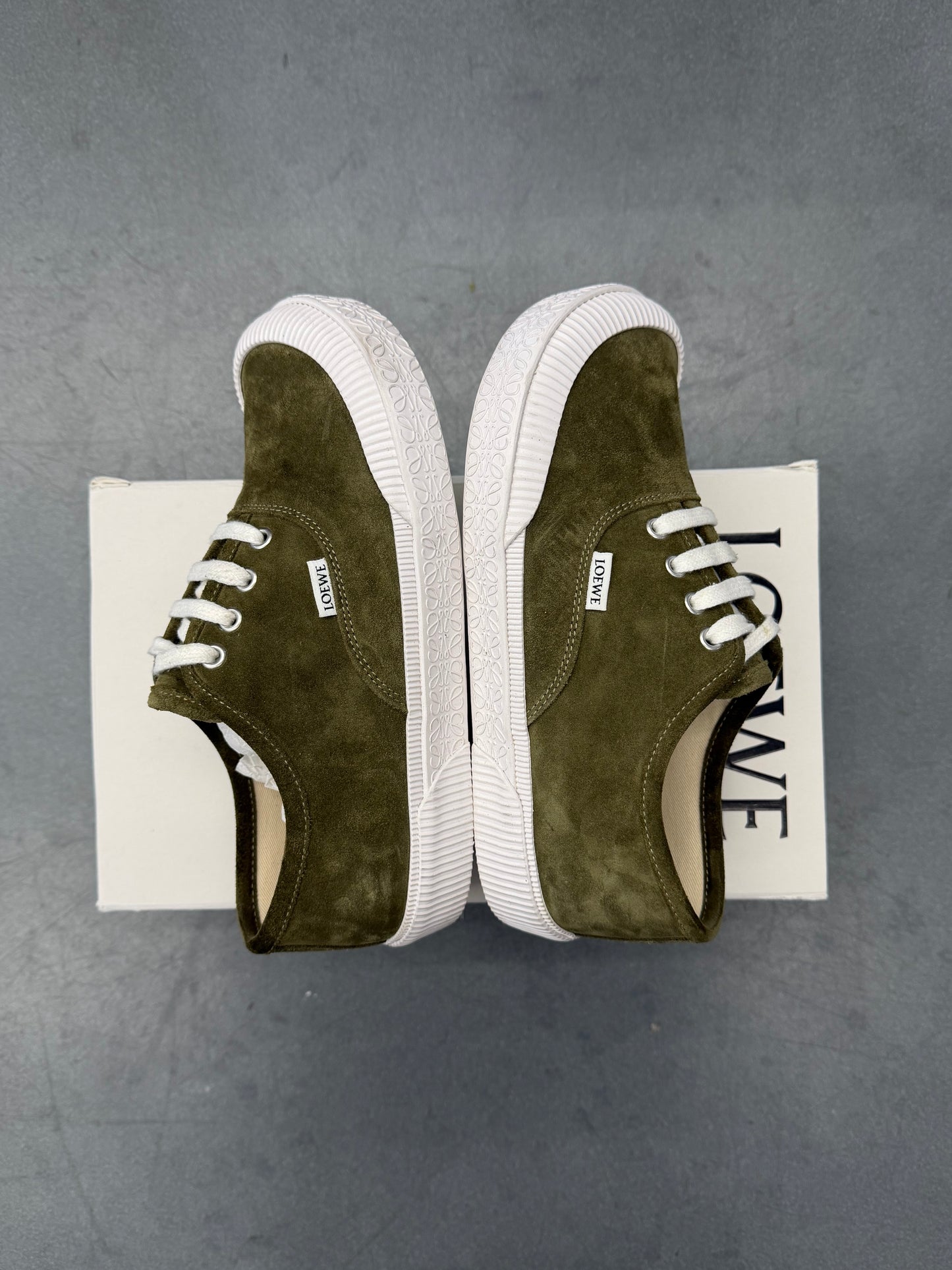 2024 LOEWE TERRA VULCA LACE UP SNEAKER - OLIVE (W/BOX)