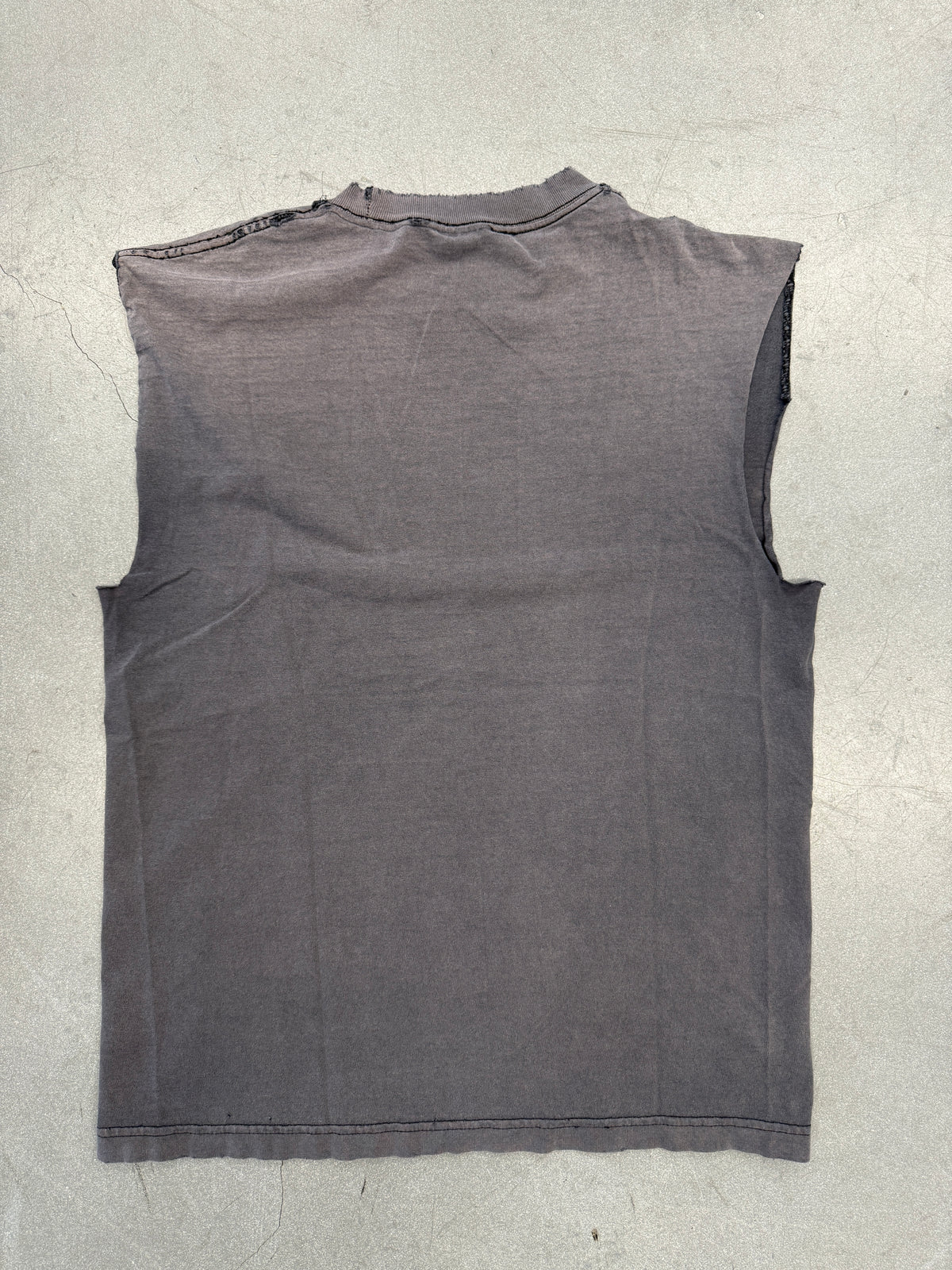90S BONE THUGS-N-HARMONY DISTRESSED & FADED CUT-OFF TEE (PULLED TAG)