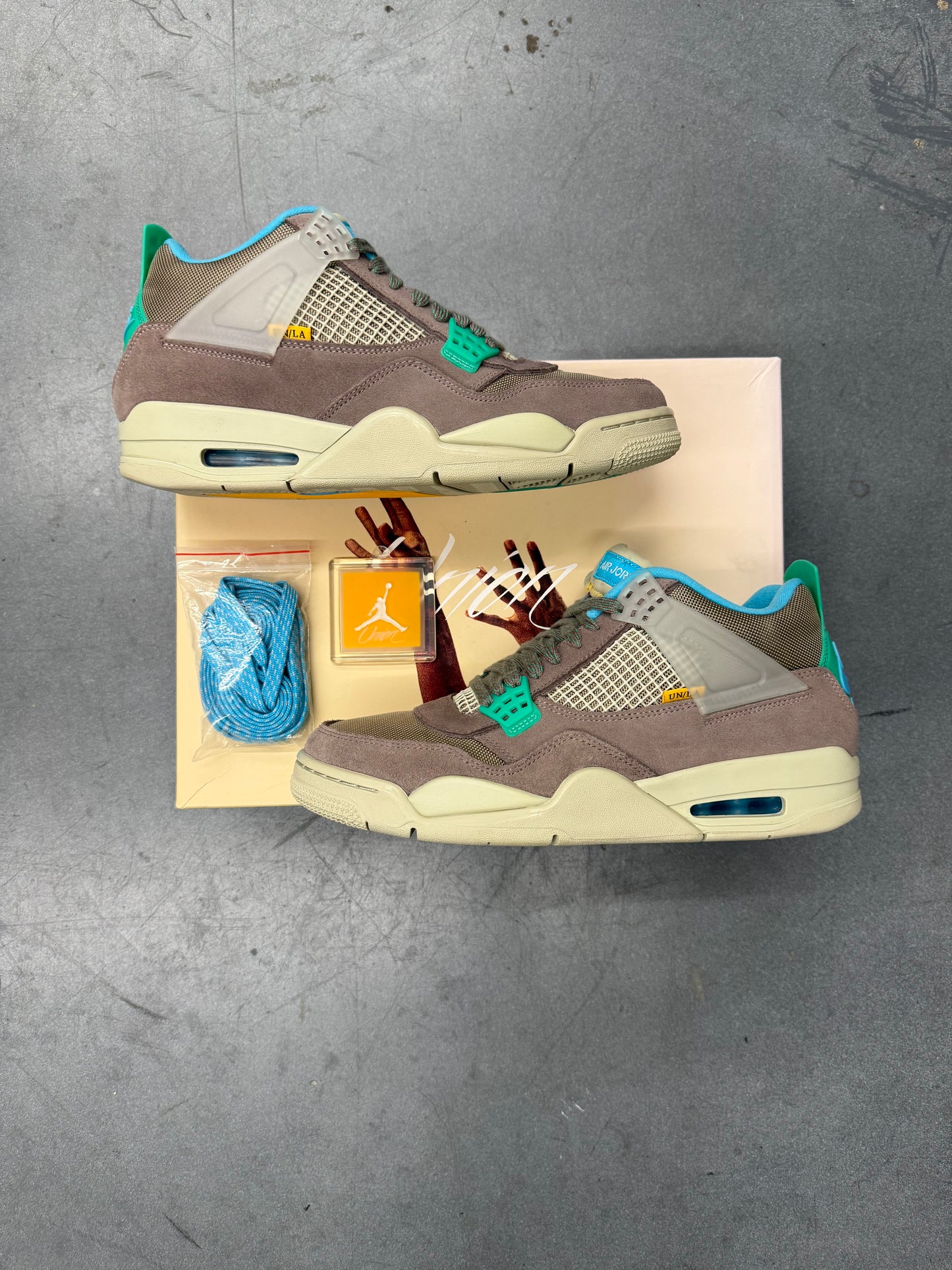 2021 SIZE 10.5 JORDAN 4 RETRO SP 30TH ANNIVERSARY UNION TAUPE HAZE