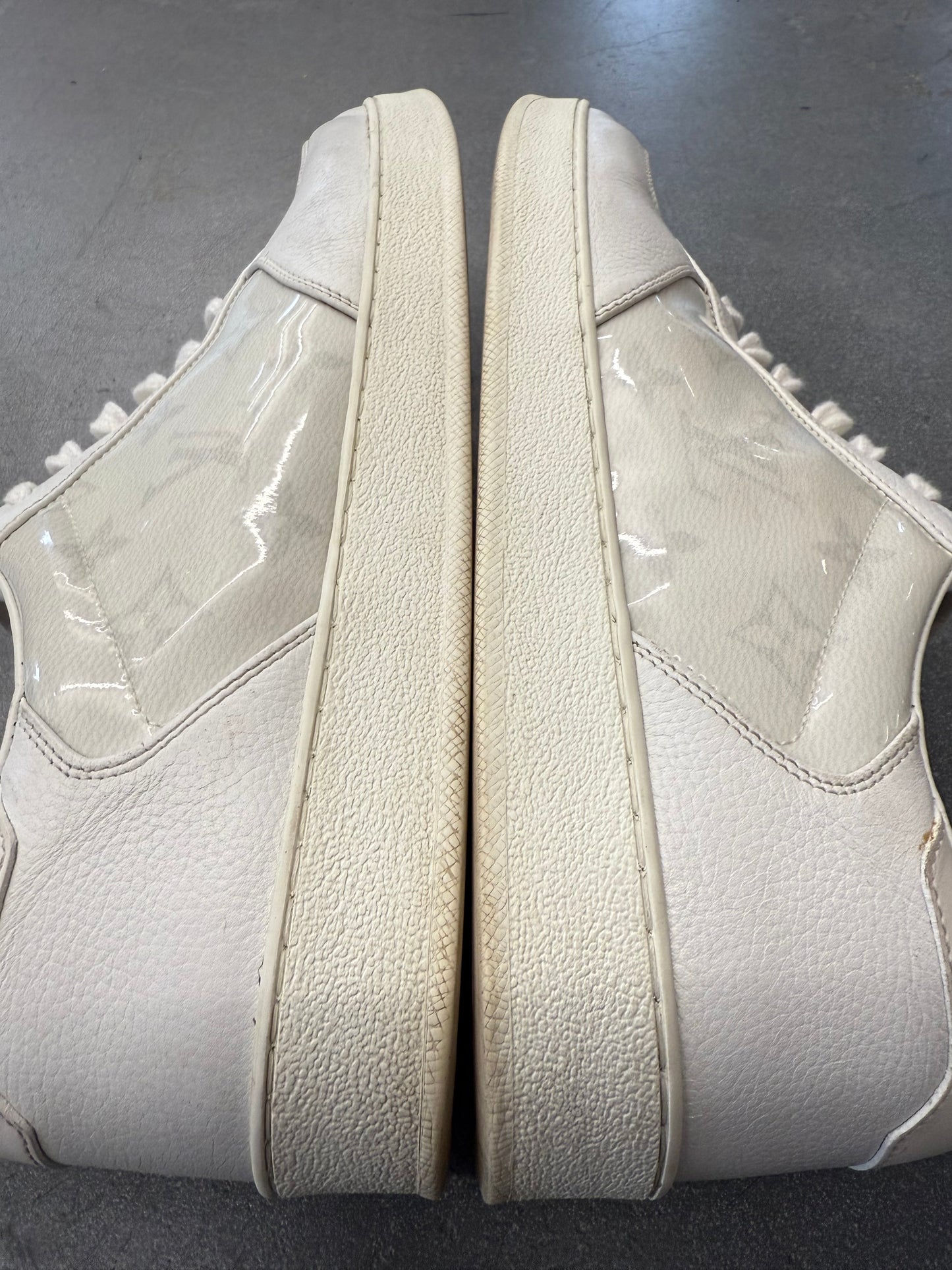 LOUIS VUITTON RIVOLI SNEAKER - WHITE