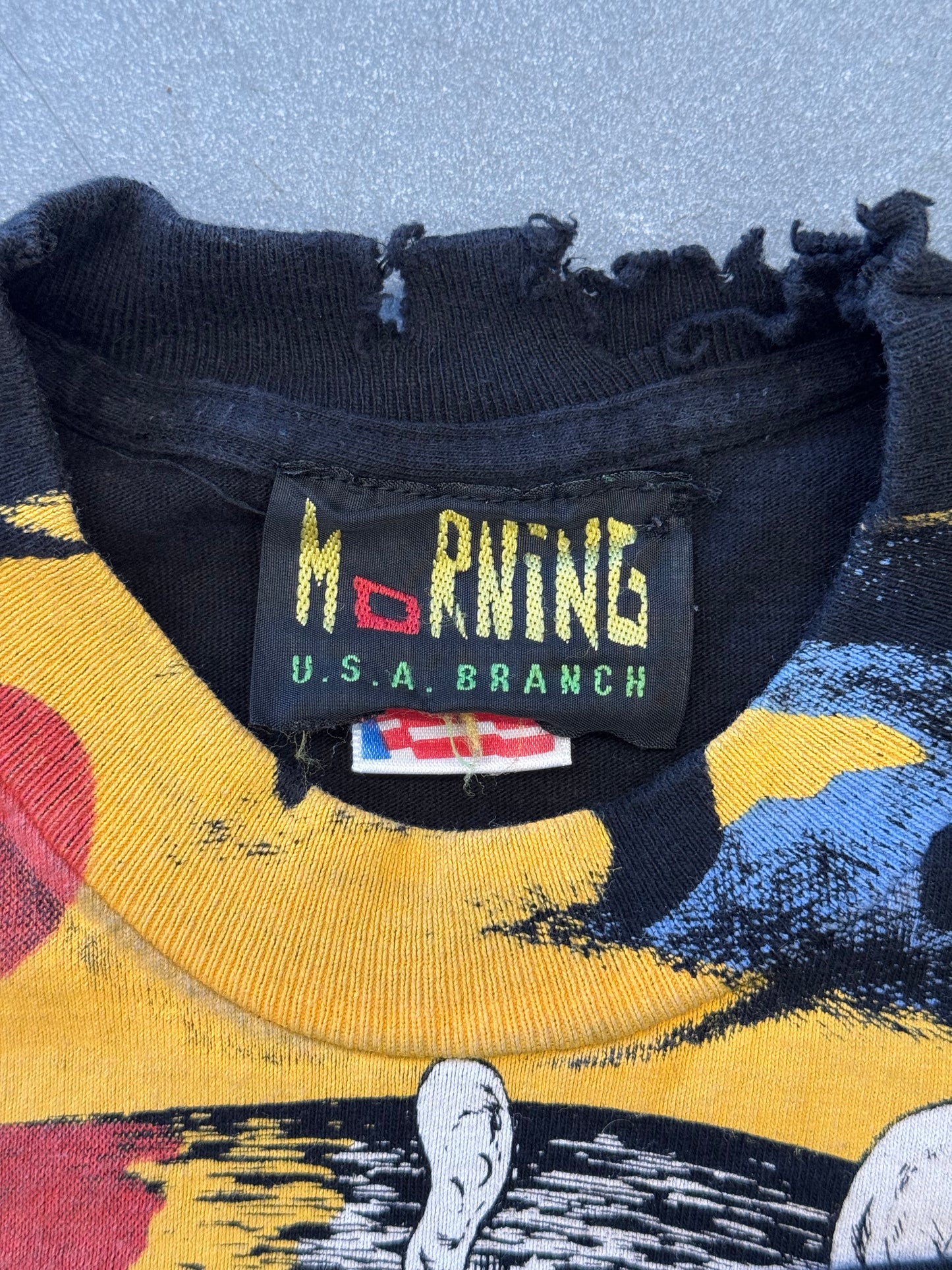 1996 GON ! MANGA DINOSAUR AOP TEE (MORNING TAG)