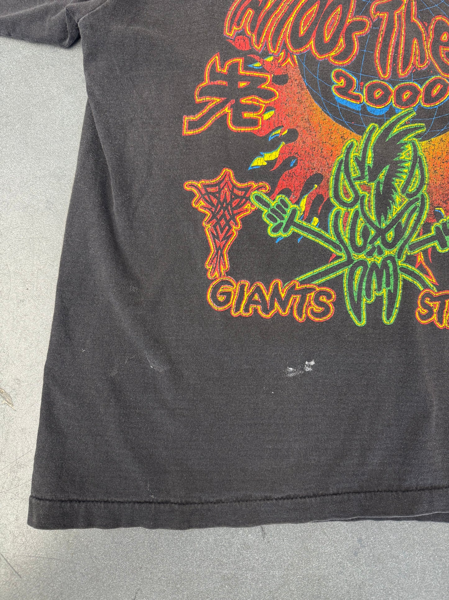 2000 METALLICA TATTOOS THE EARTH BOOTLEG TEE (CHANGES TAG)
