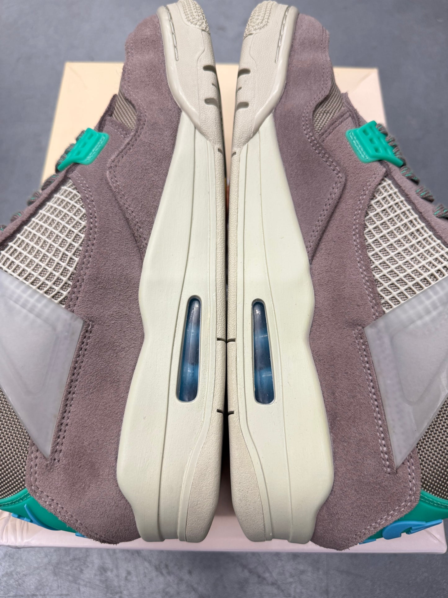 2021 SIZE 10.5 JORDAN 4 RETRO SP 30TH ANNIVERSARY UNION TAUPE HAZE