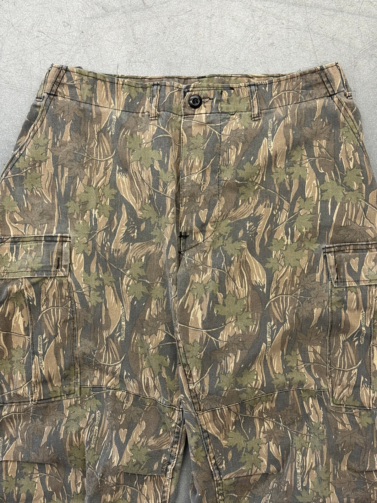VINTAGE ROTHCO MILITARY DIVISION SMOKEY BRANCH CAMO CARGO PANTS