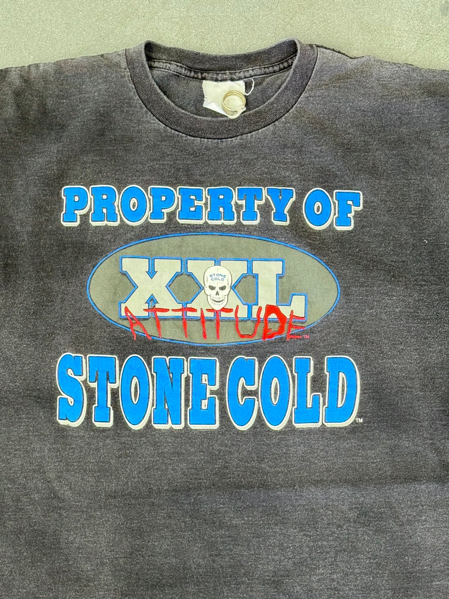 1998 WWF ATTITUDE PROPERTY OF STONE COLD XXL CUTOFF TEE (FADED TAG)