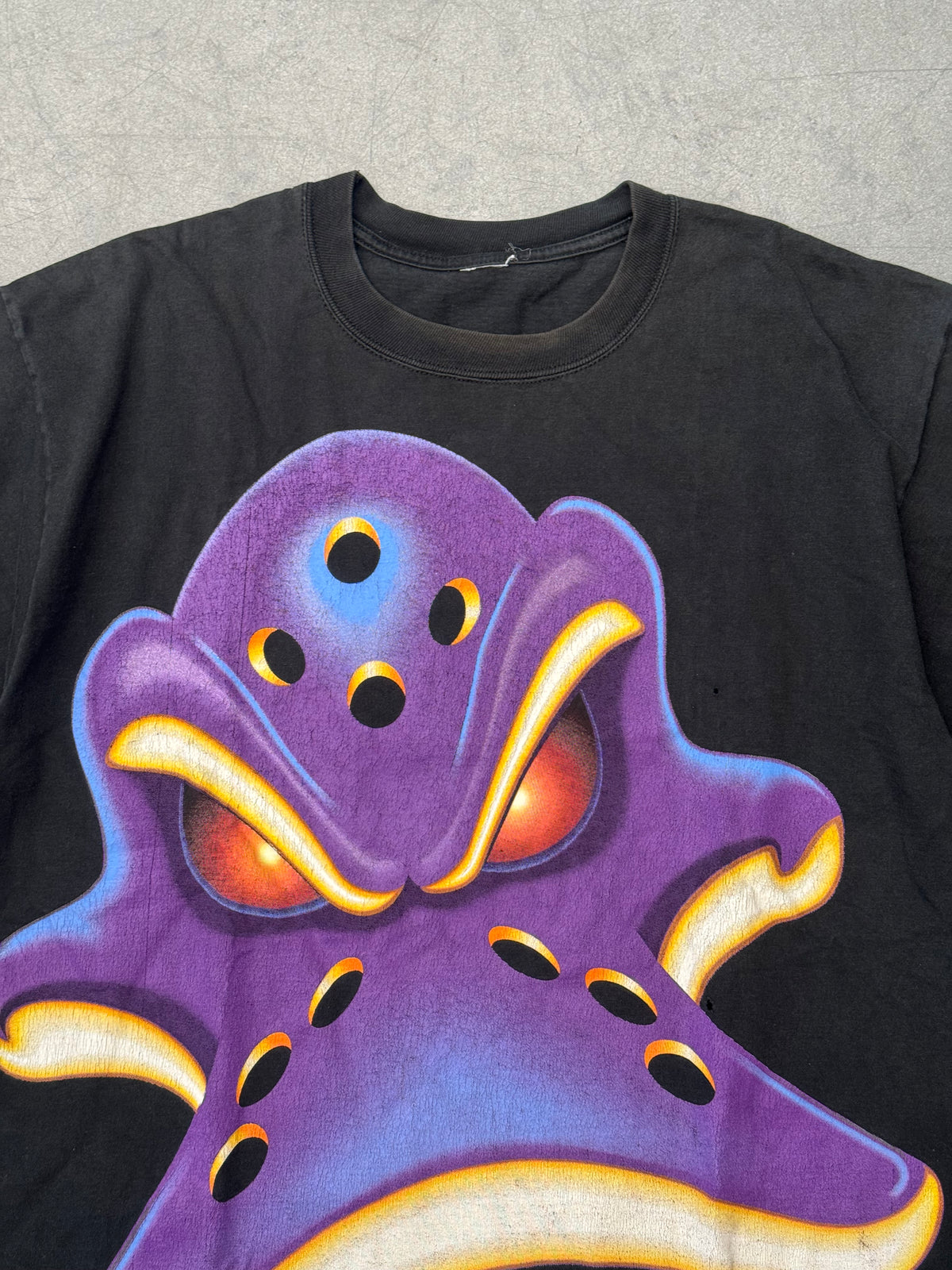 90'S DISNEY MIGHTY DUCKS BIG FACE TEE (PULLED TAG)