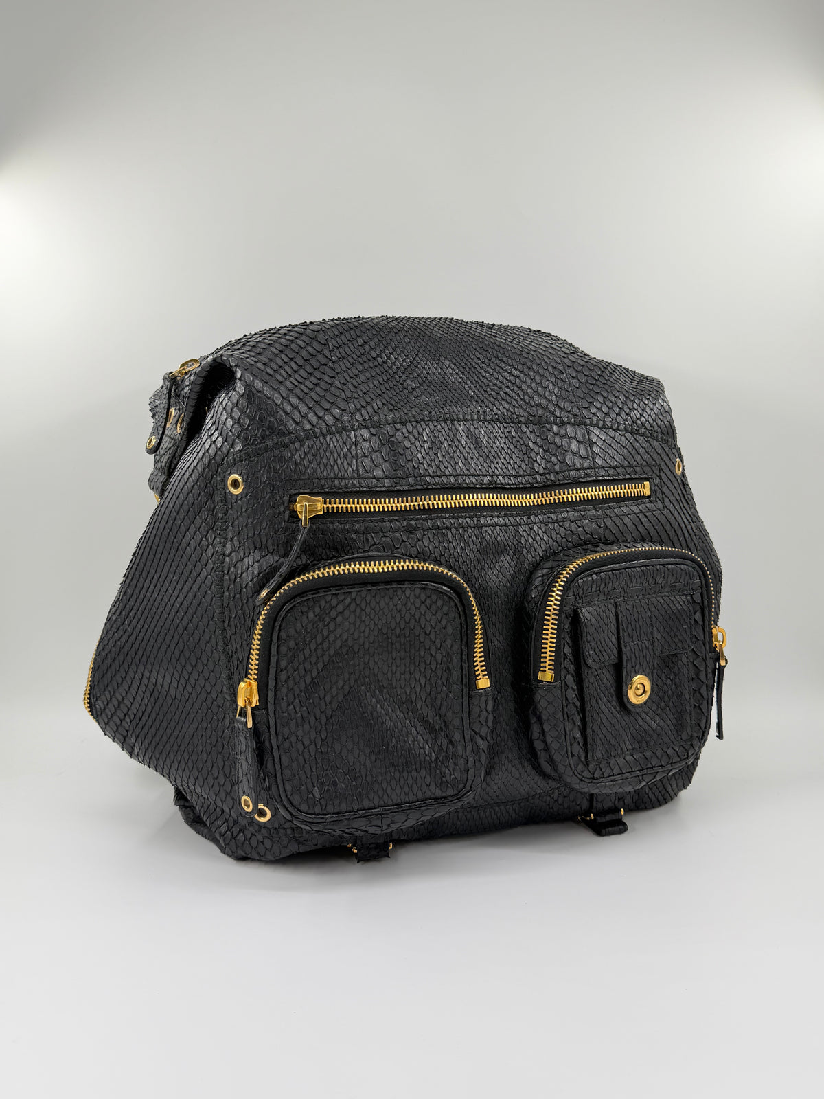 SS09 GUCCI DARWIN LARGE CONVERTIBLE BACKPACK CARRYALL - BLACK GENUINE PYTHON