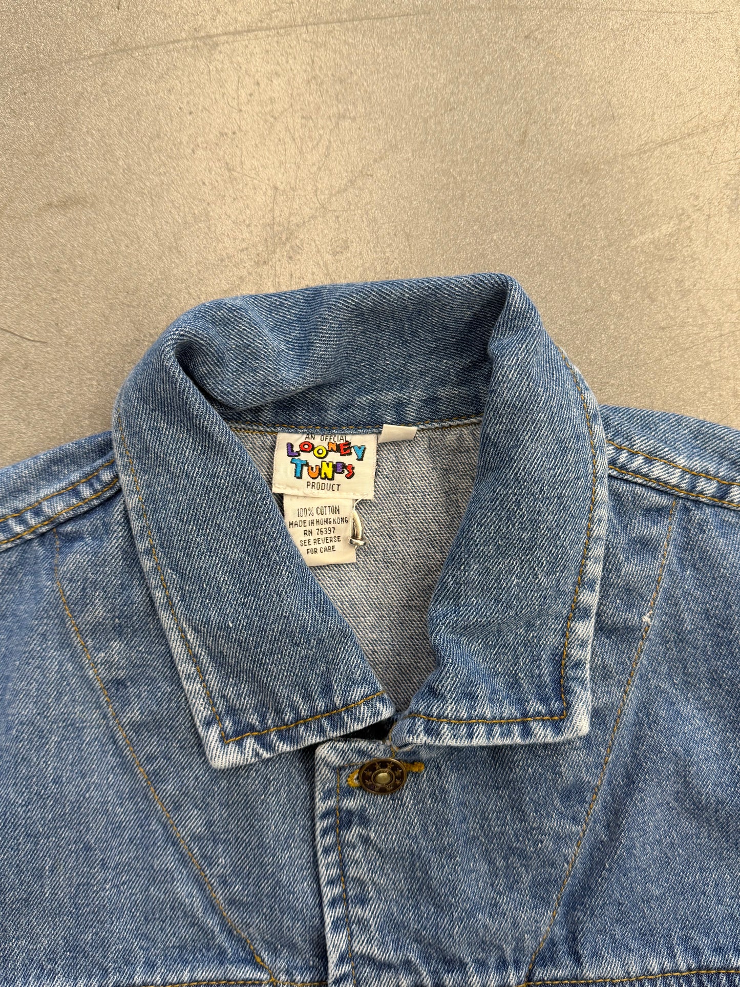 1993 LOONEY TUNES BUTTON-UP DENIM JACKET