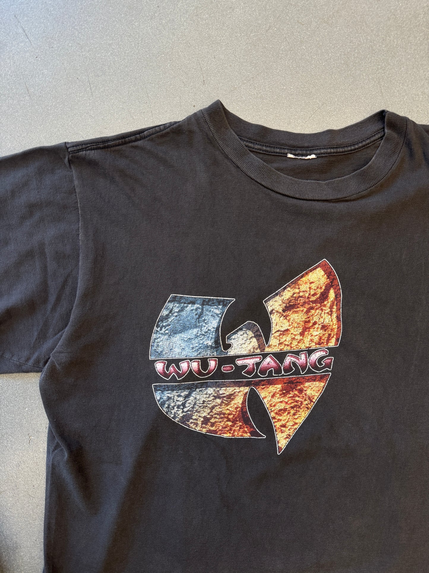 90S WU-TANG WU-WORLD BOOTLEG STYLE RAP TEE (CUT SHORT HILL TAG)