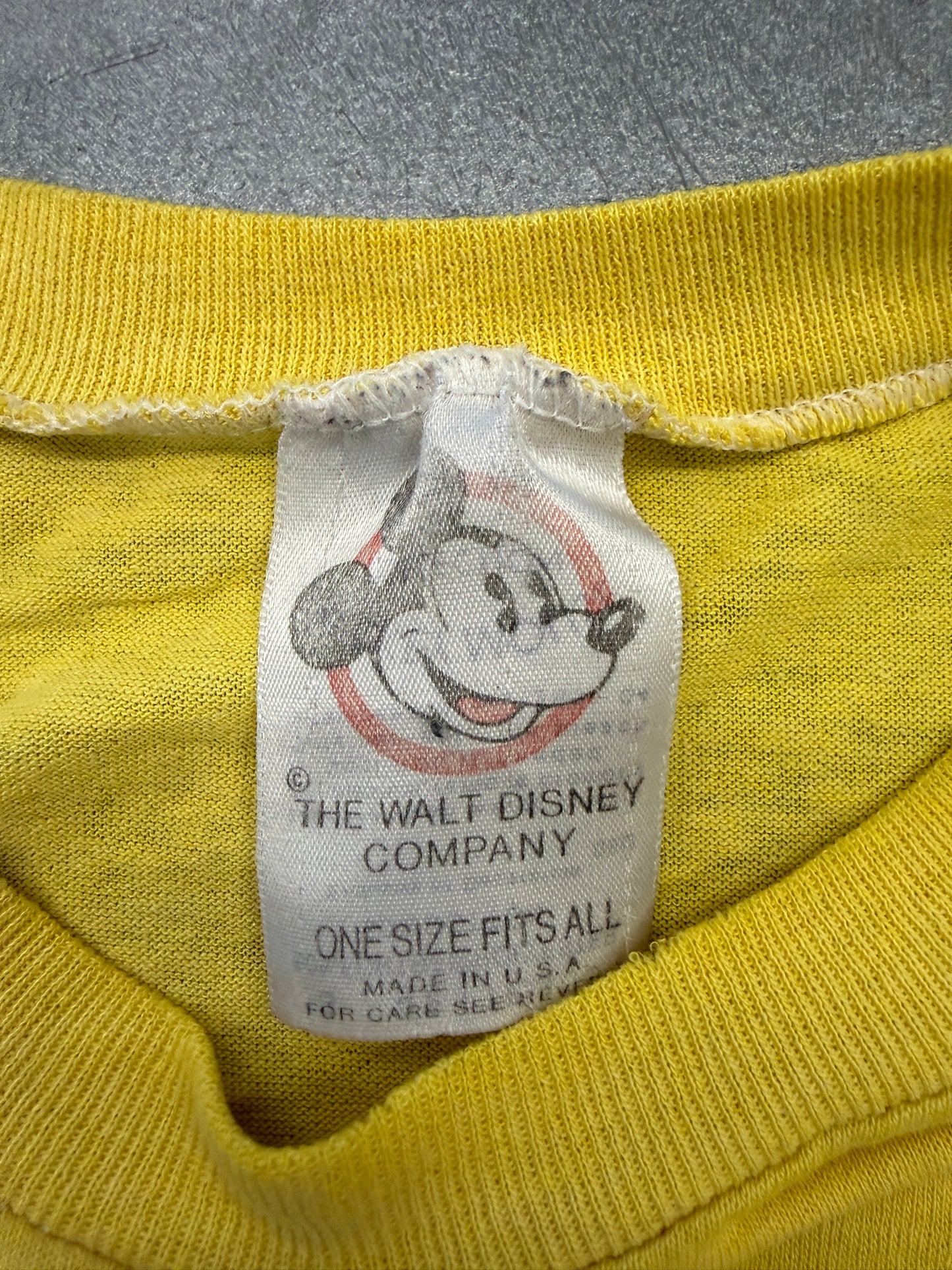 90S MICKEY MOUSE BIG ADVENTURE DISTRESSED THIN TEE (THE WALT DISNEY COMPANY TAG)