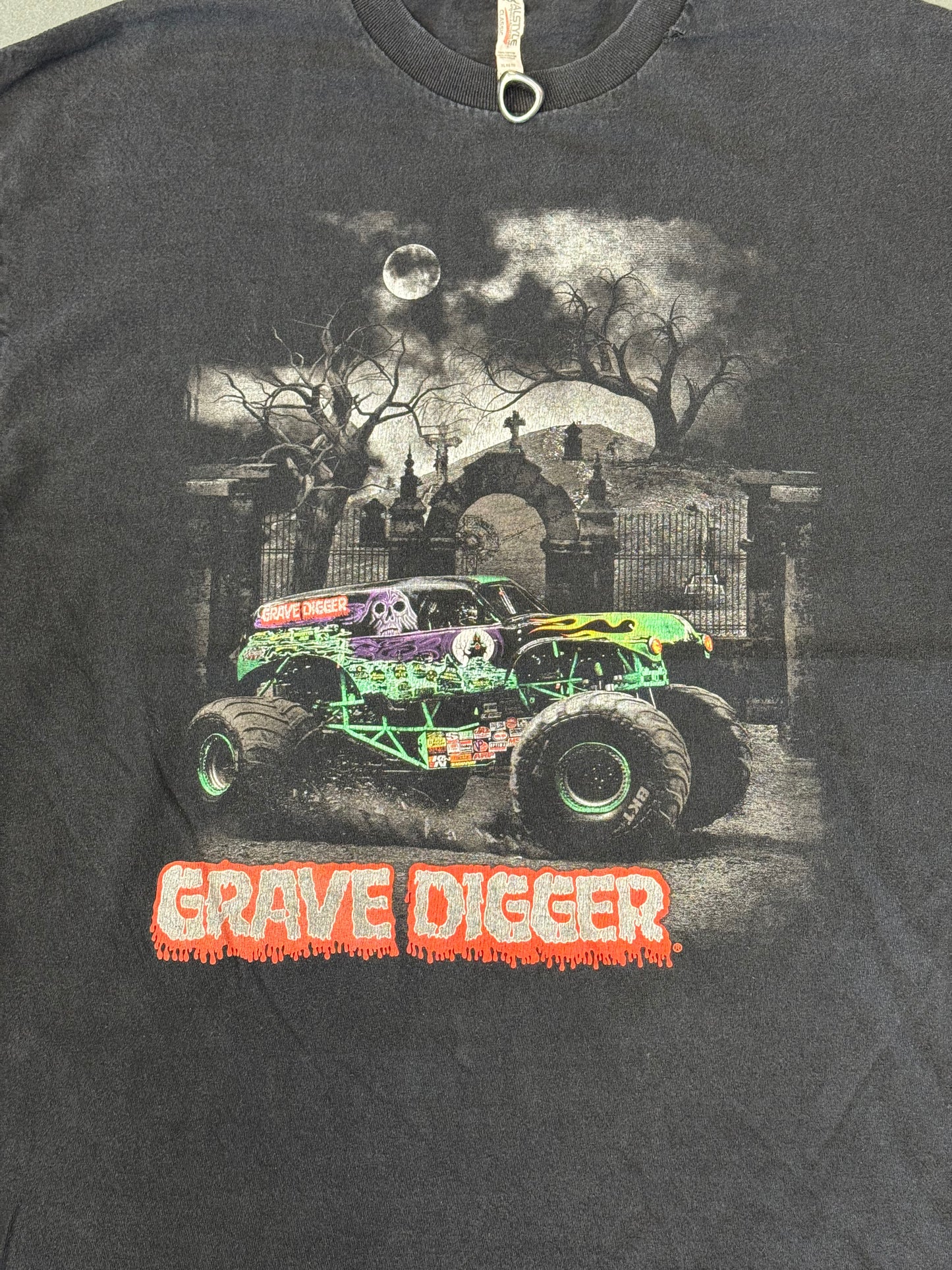 VINTAGE GRAVE DIGGER GRAVEYARD TEE (ALSTYLE TAG)