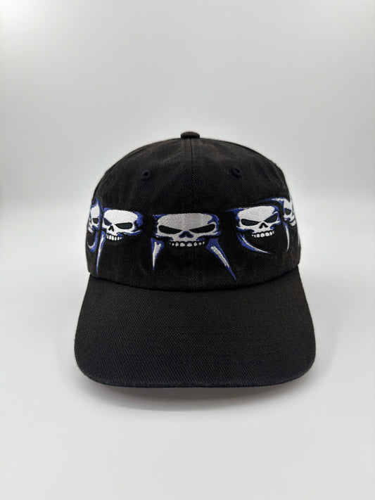 FW26 SUPREME SKULLS SPELL OUT 6-PANEL HAT - BLACK