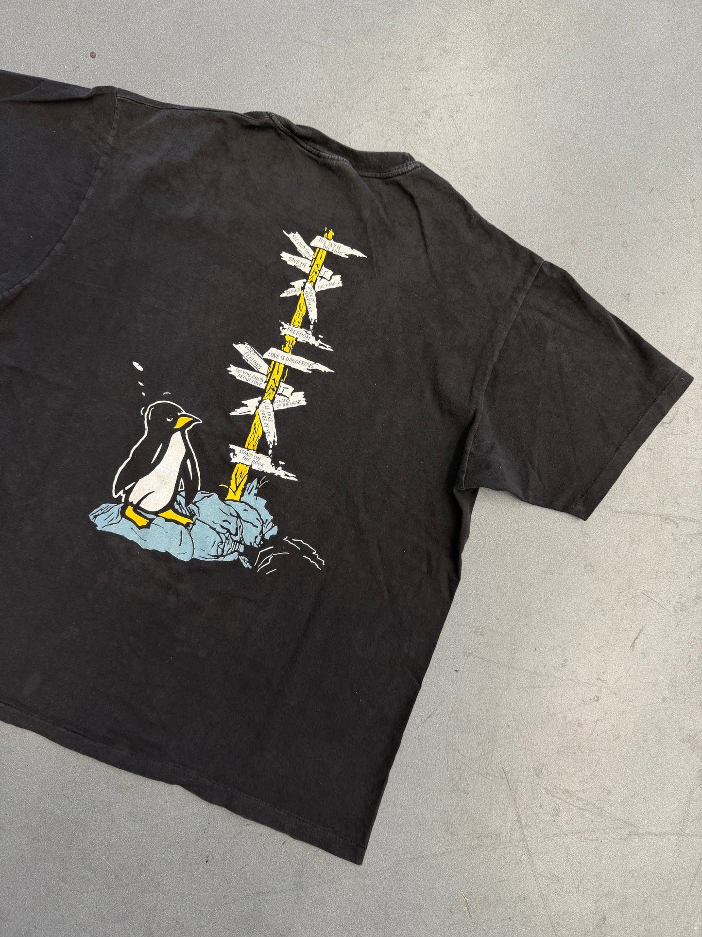 1990 FLEETWOOD MAC BEHIND THE MASK TEE (HANES TAG)