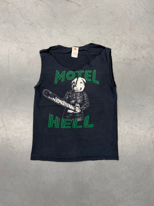 Y2K MOTEL HELL PIG CHAINSAW CUTOFF TEE (FOTL TAG)