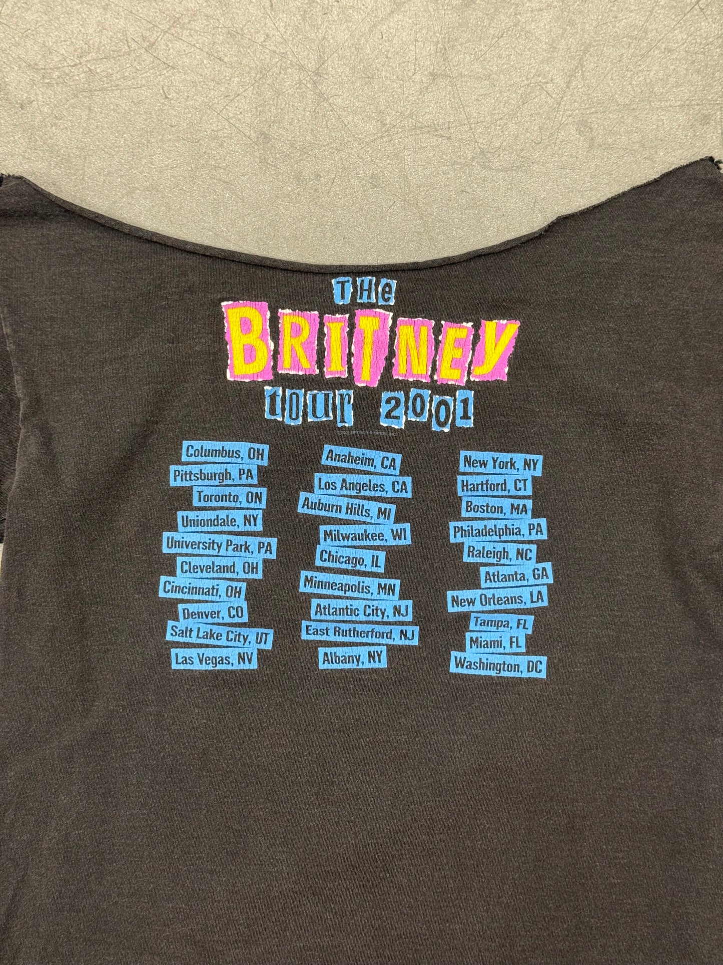 2001 BRITNEY SPEARS TOUR TEE CUT NECK TEE
