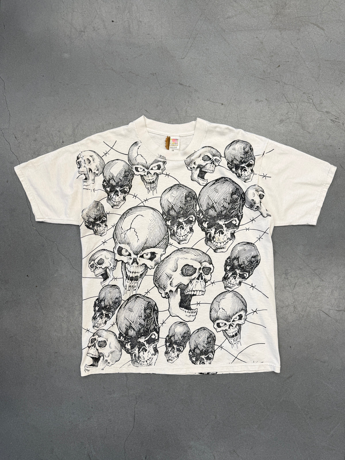 90'S SKULLS AOP TEE (FOTL BEST TAG)