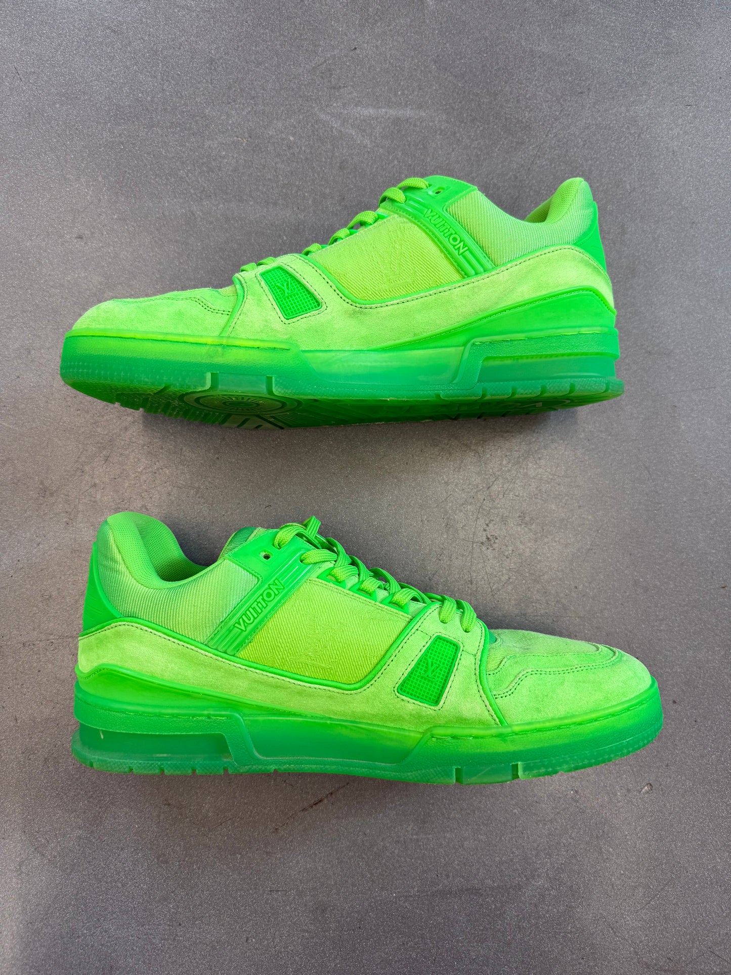 SIZE 10 LOUIS VUITTON LV TRAINER SNEAKER - FLUROESCENT GREEN (PRE-OWNED NO BOX)