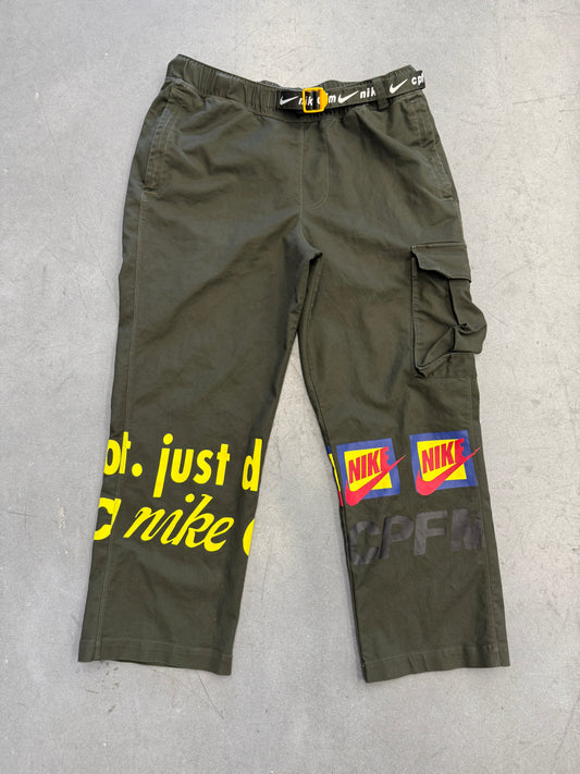 FW19 NIKE X CACTUS PLANT FLEA MARKET TRACKPANTS