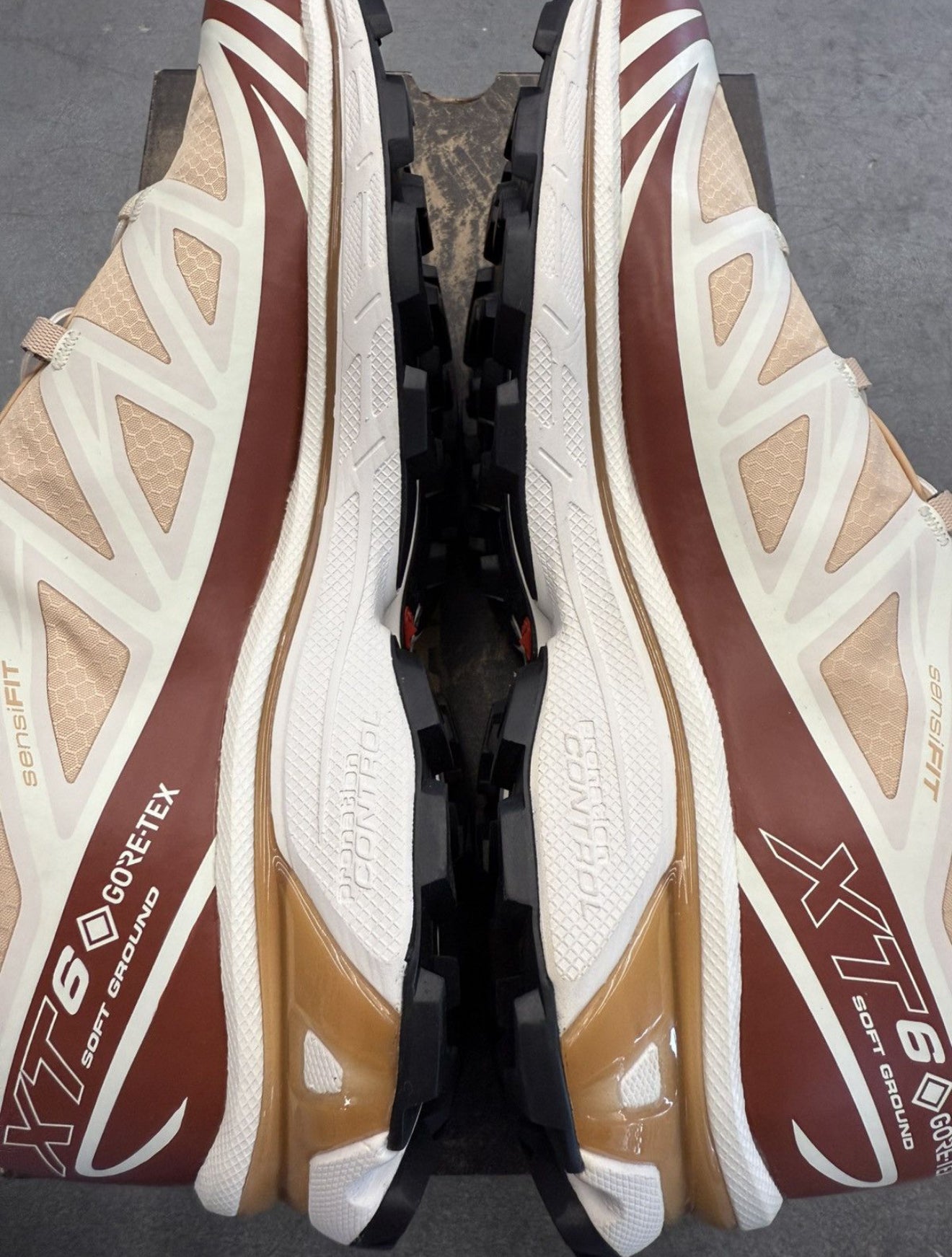 SIZE 10 2022 KITH SALOMON XT-6 GORE-TEX BURNT HENNA (NEW WITH BOX)