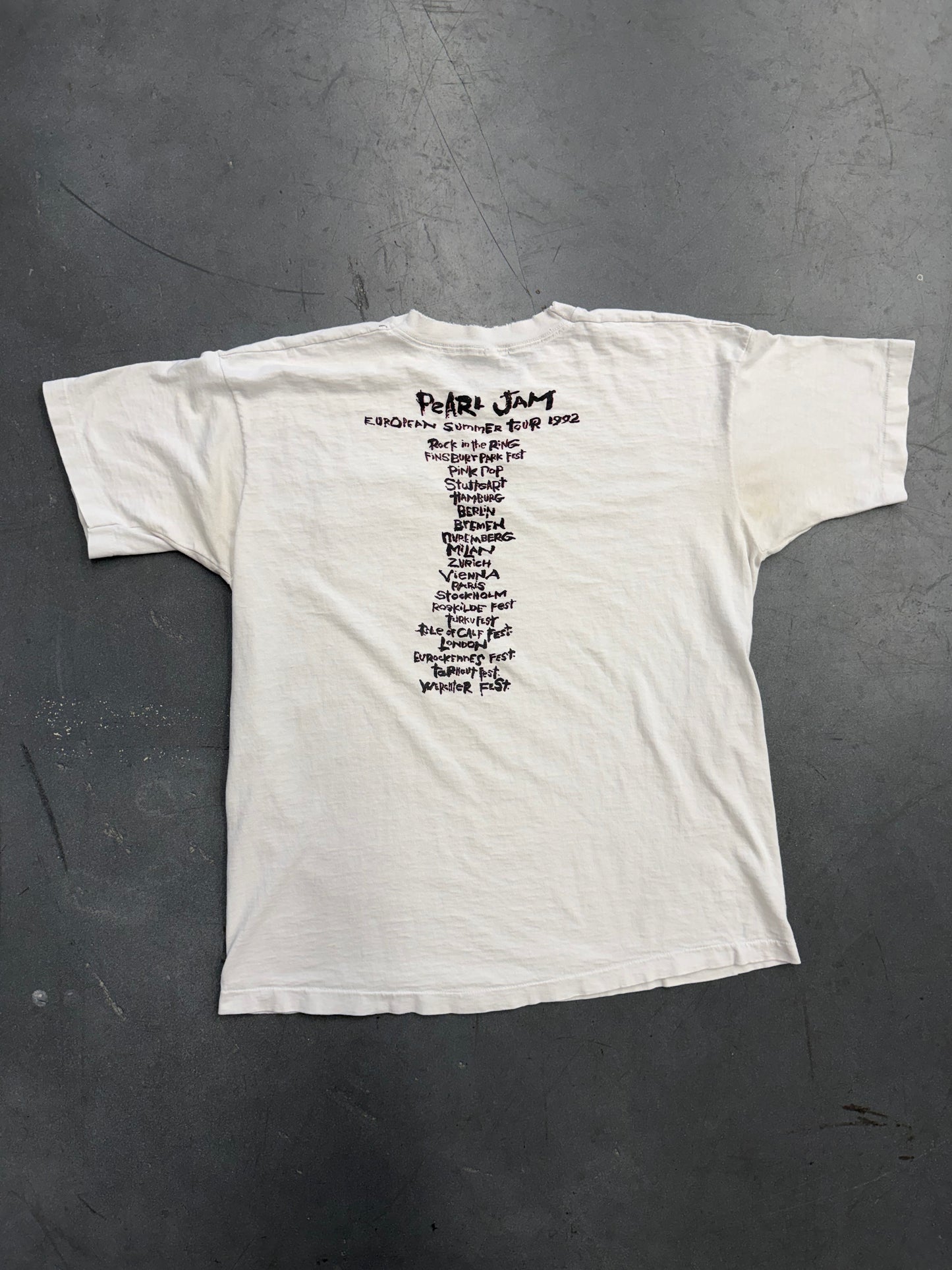 1992 PEARL JAM DON'T GIVE UP EUROPEAN SUMMER TOUR TEE (FOTL TAG)