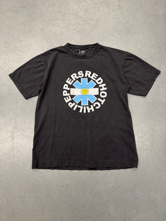 90S RED HOT CHILLI PEPPERS ARGENTINA AZTEC LOGO PARKING LOT BOOTLEG TEE (RAYOSAN TAG)