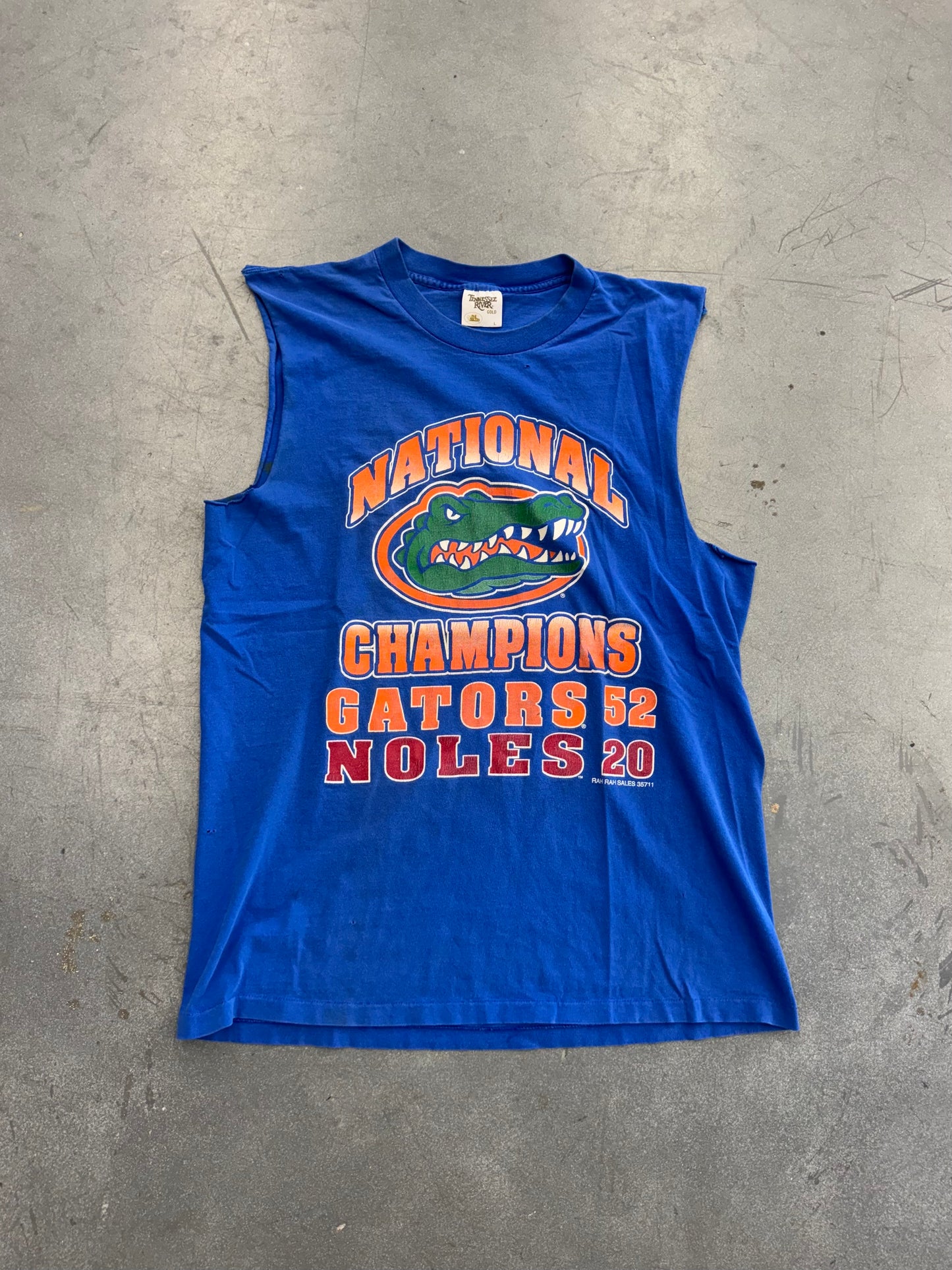 1997 FLORIDA GATORS NATIONAL CHAMPIONS CUT-OFF TEE (TENNESSEE RIVER TAG)
