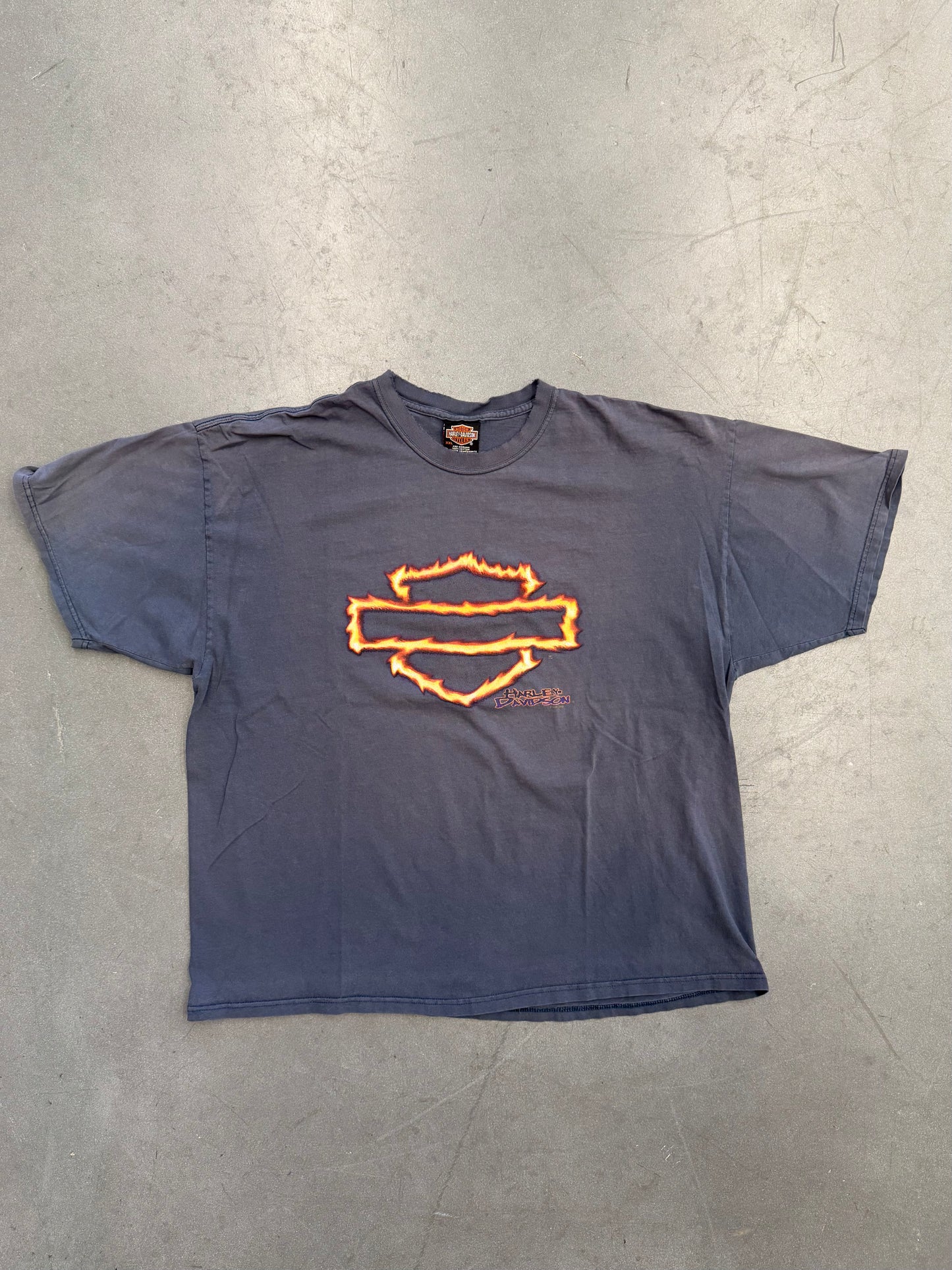 2001 DOUG'S HARLEY-DAVIDSON FLORENCE, S.C. FLAMING LOGO TEE