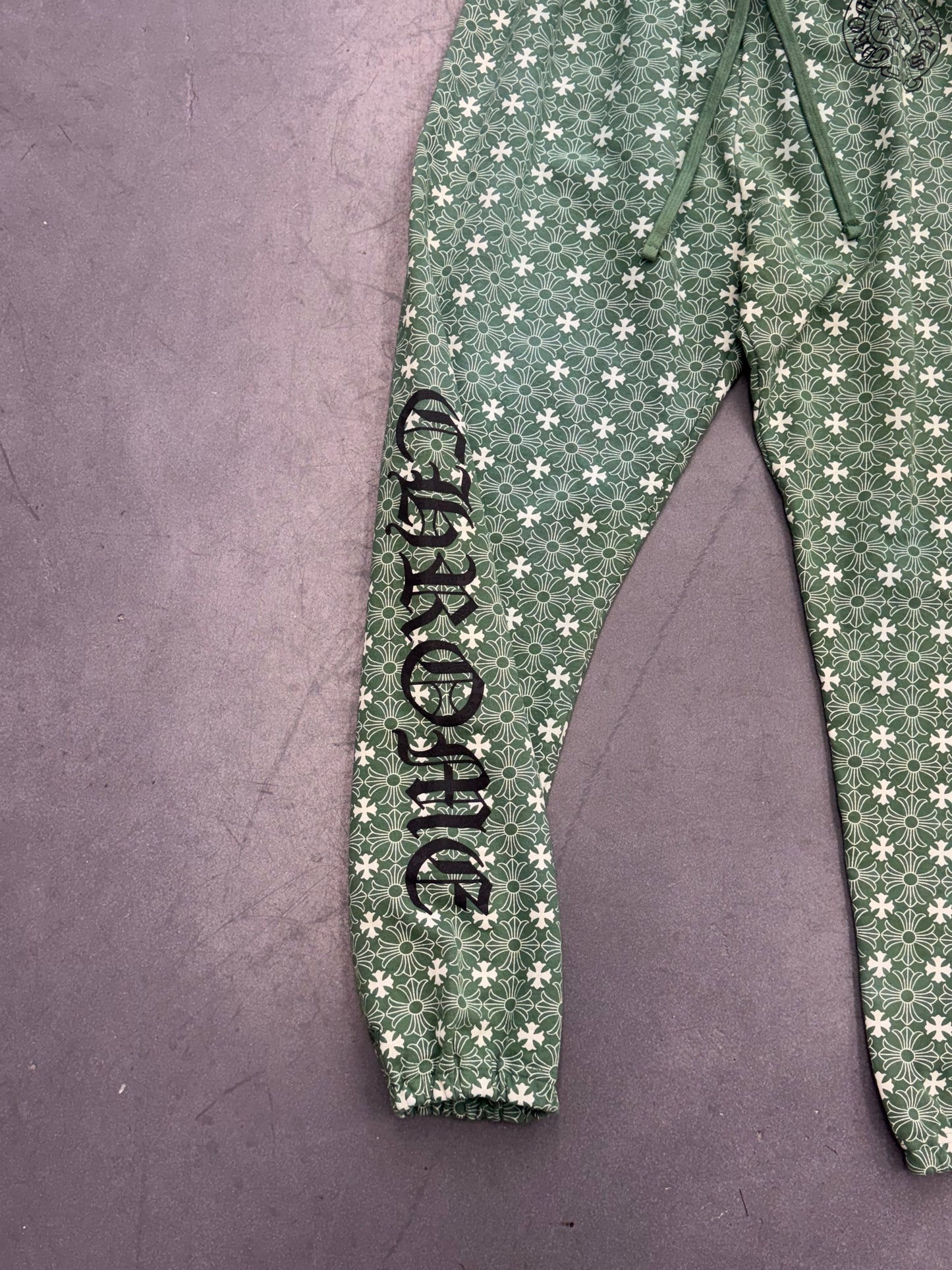 CHROME HEARTS PLUS CROSS MONOGRAM SWEATPANT - GREEN