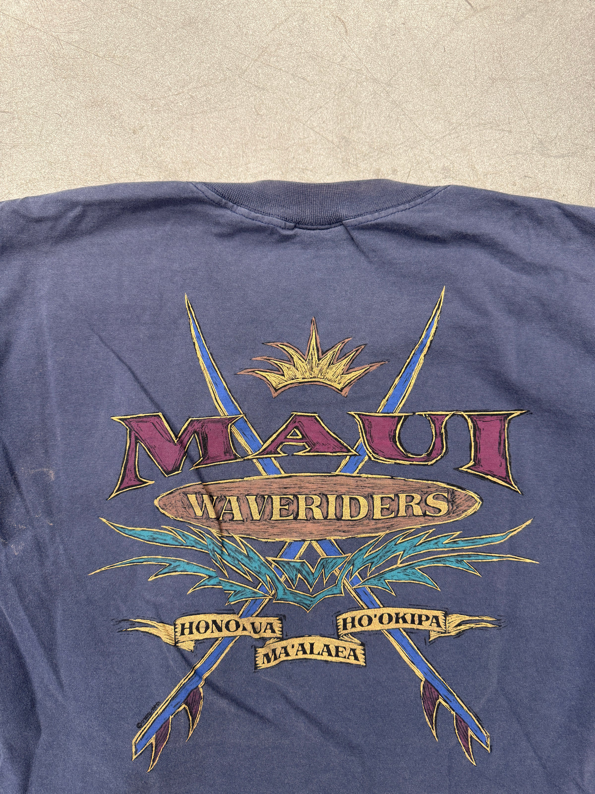 90S MAUI WAVERIDERS SURF TEE (CRAZY SHIRT TAG)