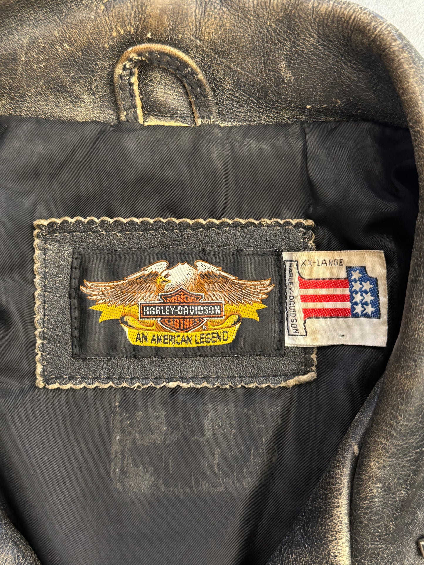 1993 HARLEY-DAVIDSON 90TH ANNIVERSARY "WORLD'S FINEST" ZIP UP LEATHER JACKET WITH PINS