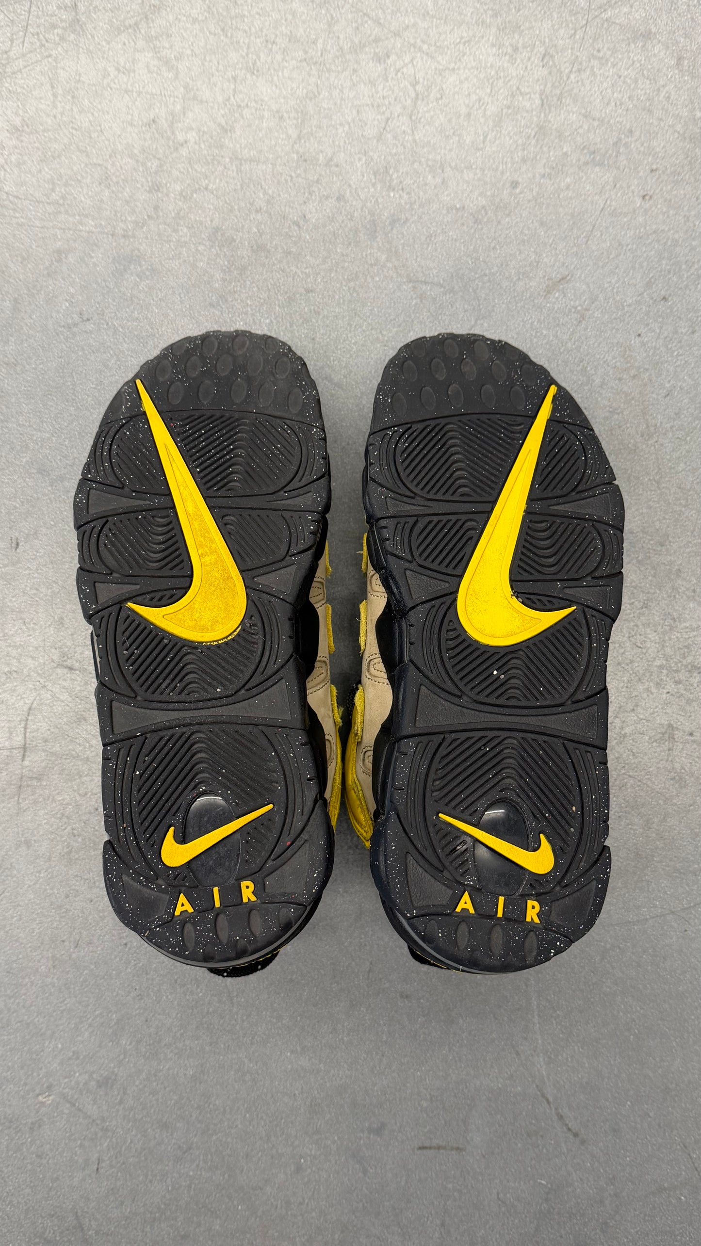 2023 NIKE AIR MORE UPTEMPO LOW AMBUSH