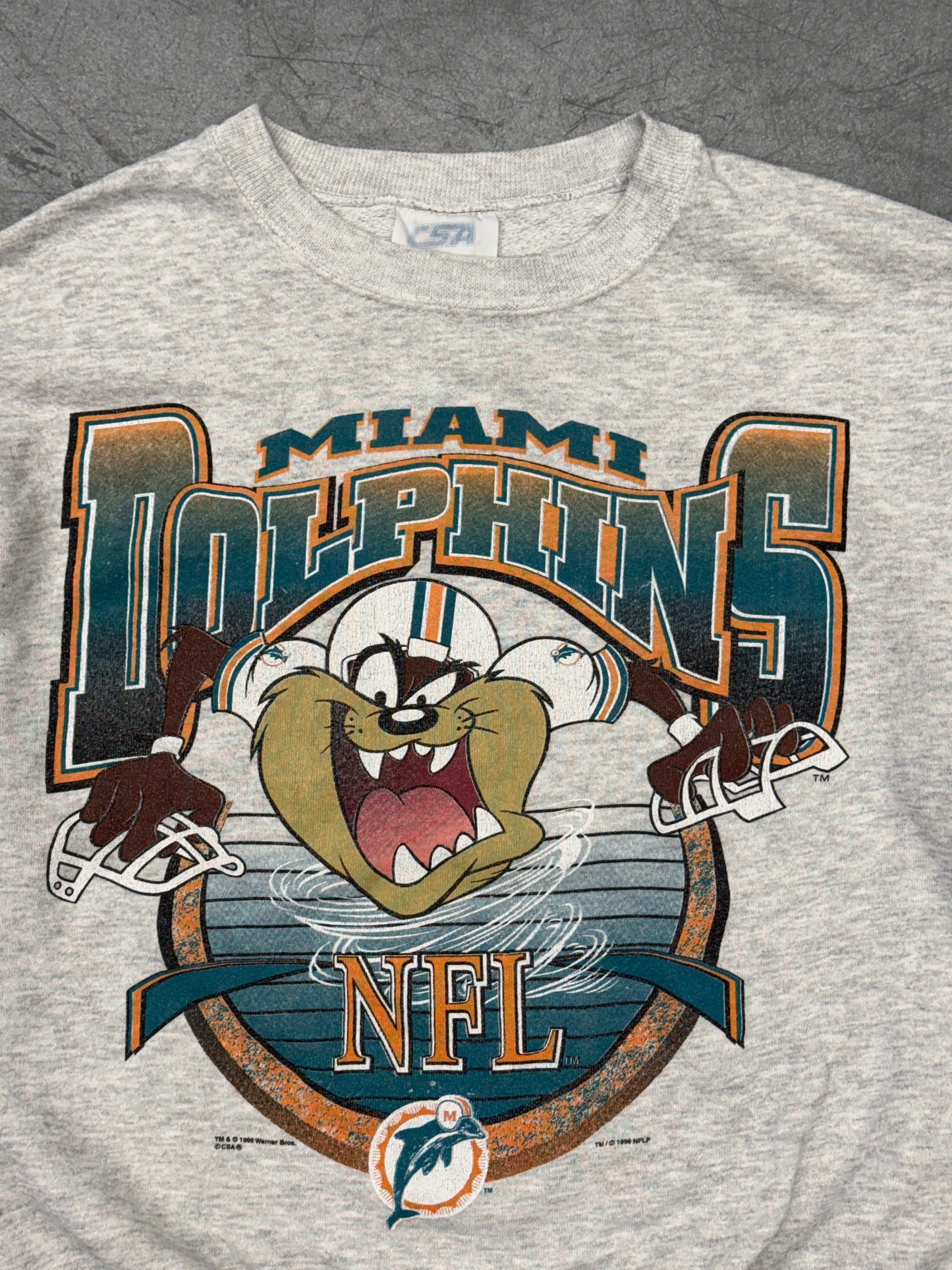 1996 MIAMI DOLPHINS TAZMANIAN DEVIL CREWNECK (CSTA TAG)
