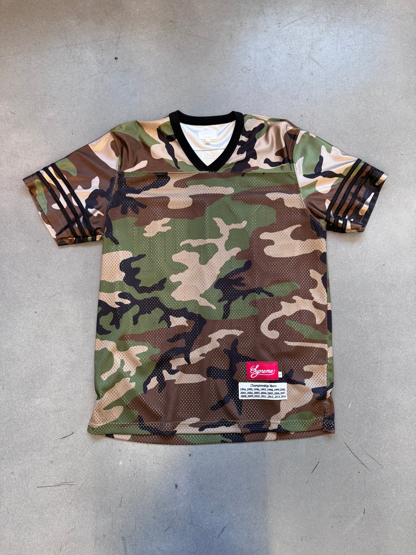 SS14  SUPREME 20TH ANNIVERSARY CHAMPIONSHIP FOOTBALL JERSEY CAMO