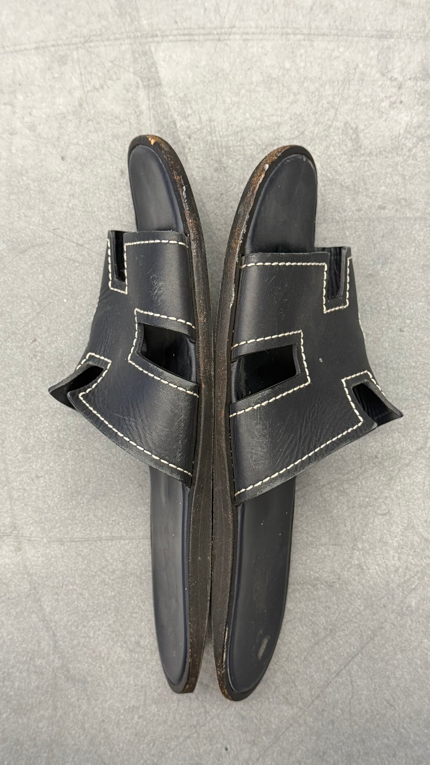 HERMES ORAN SANDAL - BLACK