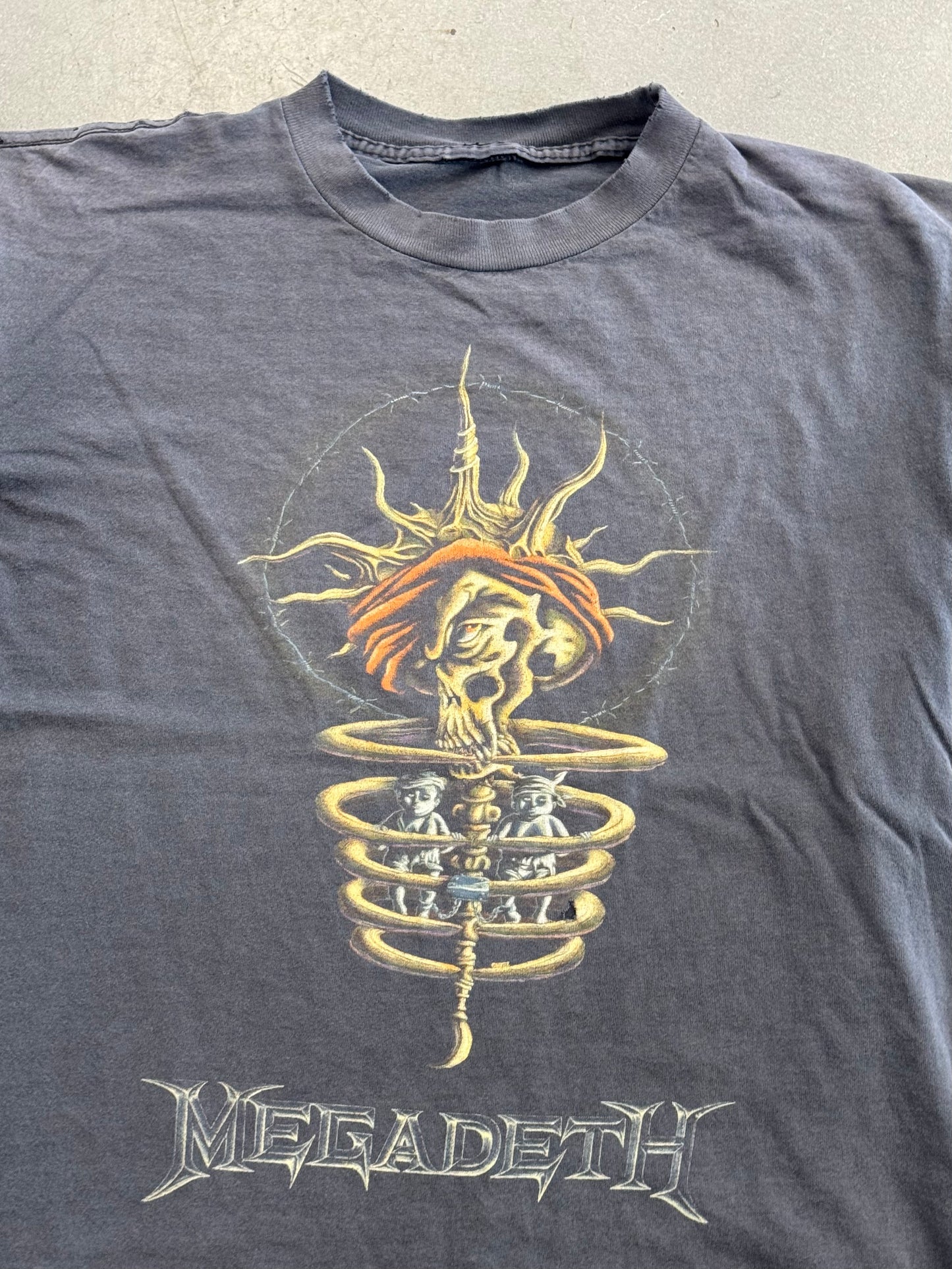 1995 MEGADETH YOUTHANASIA NORTH AMERICAN TOUR CROPPED TEE (PULLED TAG)